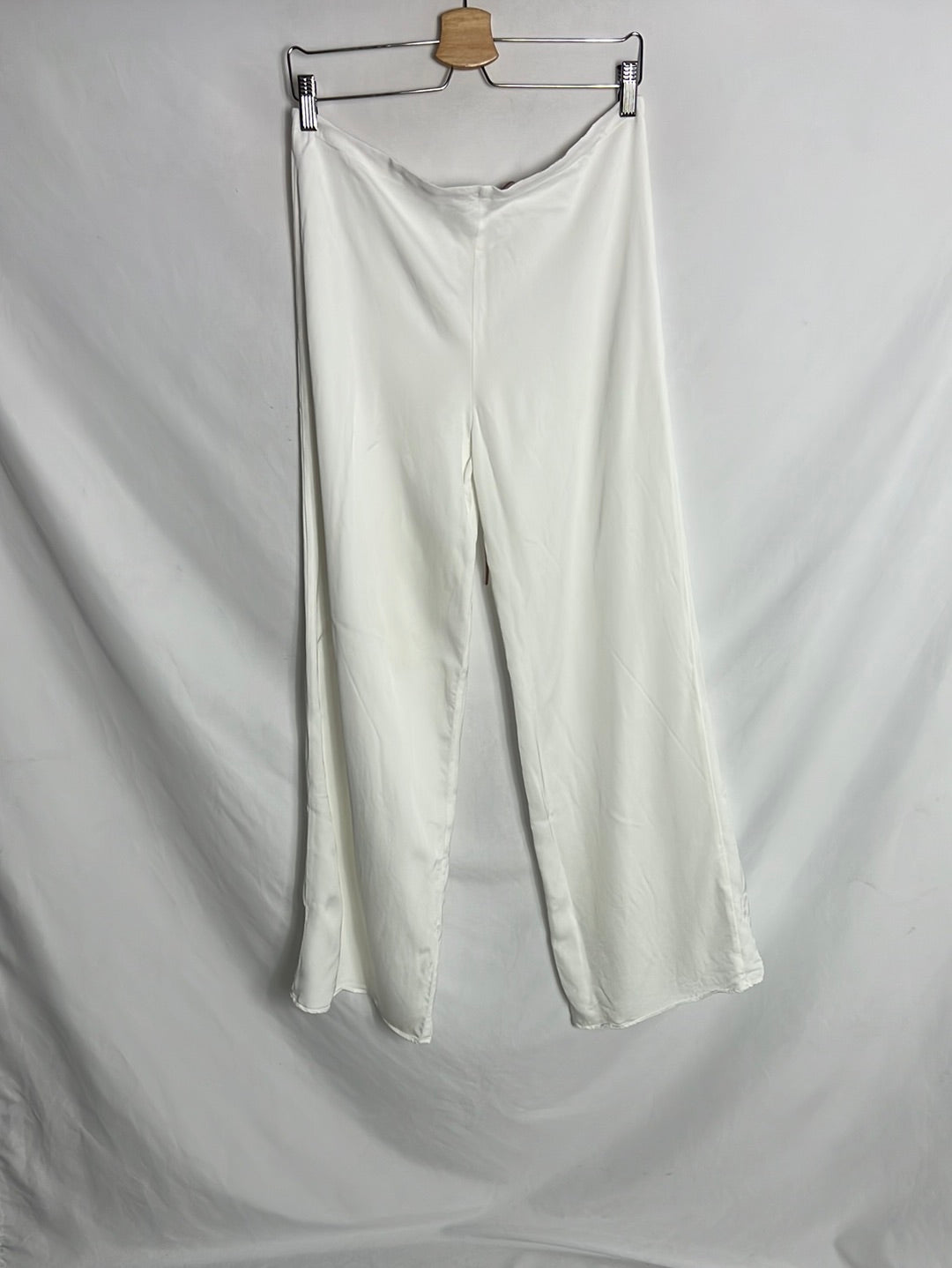 OTRAS. Pantalón blanco fluido. T M
