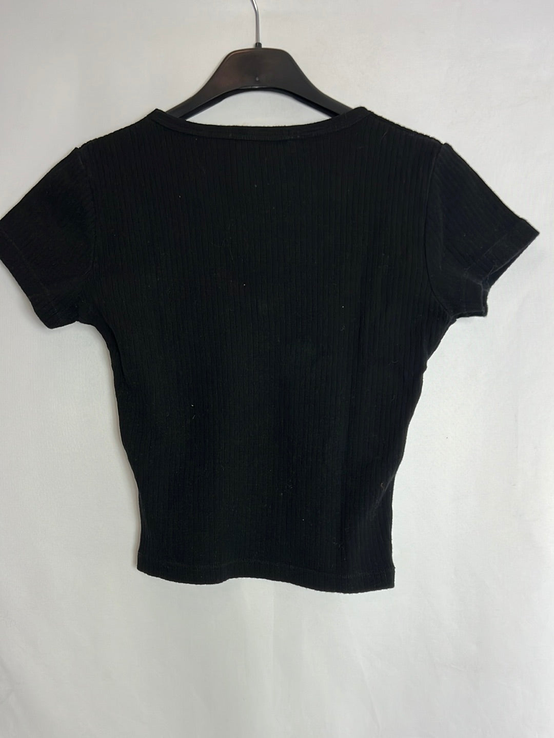 BRANDY MELVILLE. Camiseta crop canalé negra. T XS