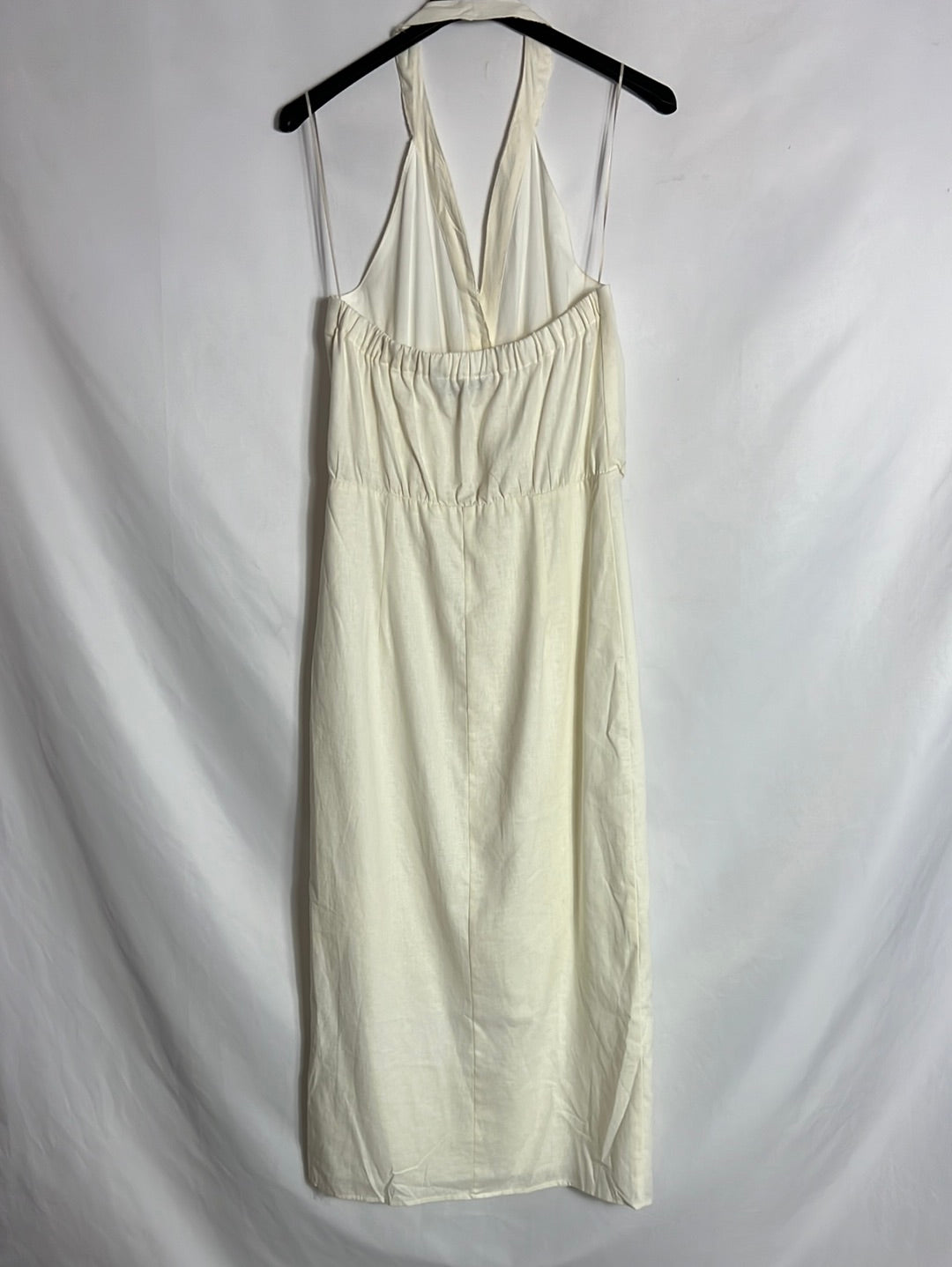 ZARA. Vestido midi abotonado color crudo. T XS