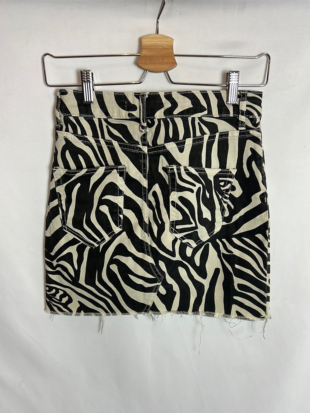 ZARA. Zebra denim skirt. Size xs