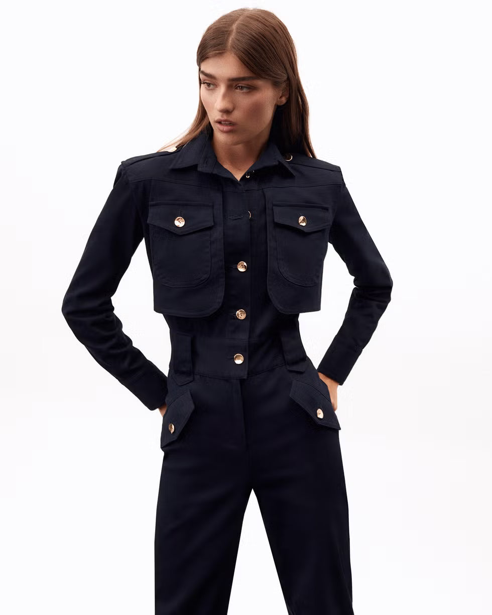 IQ COLLECTION. Mono azul botones dorados