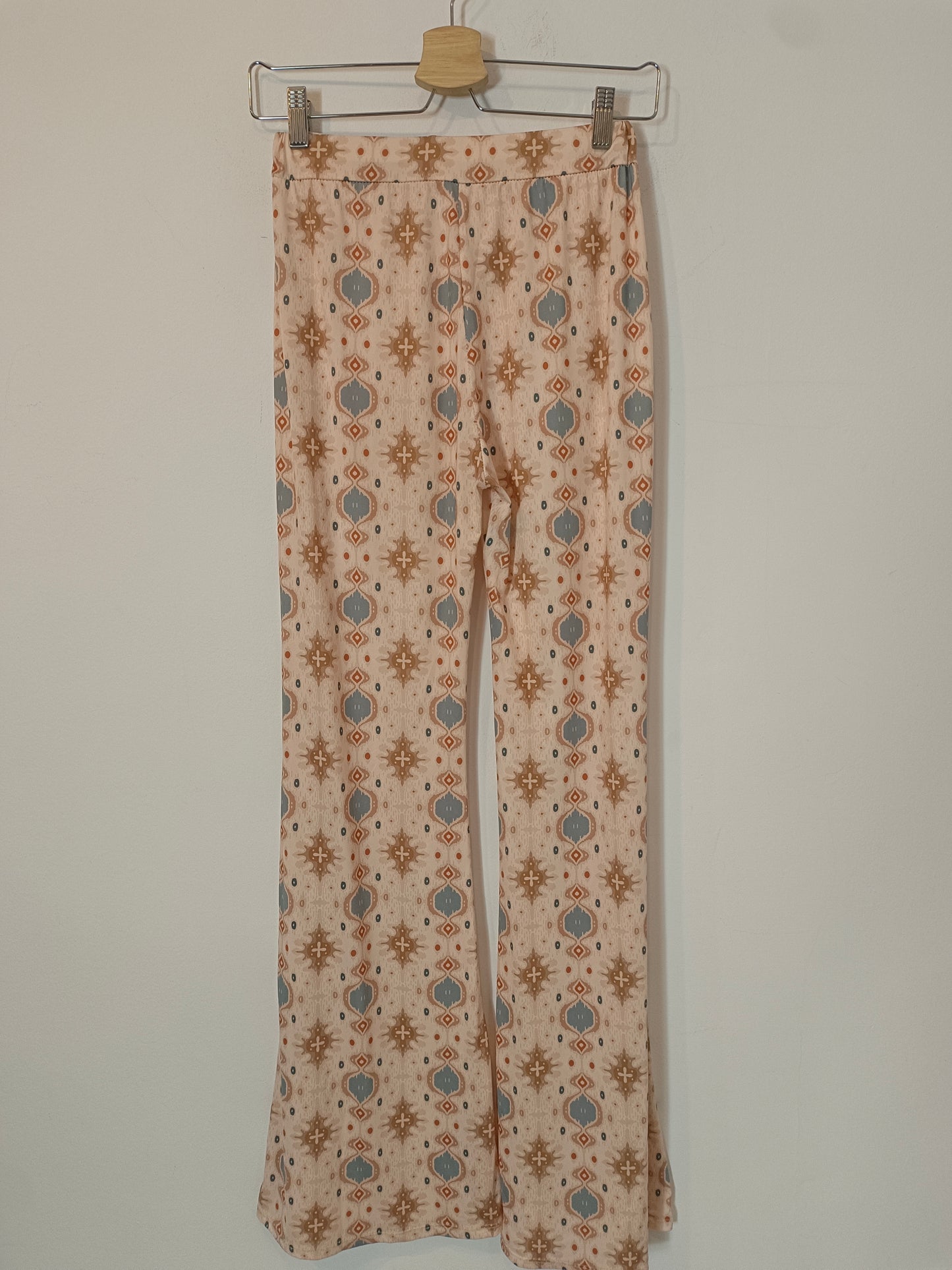 OTRAS. Pantalón beige estampado TU(S)
