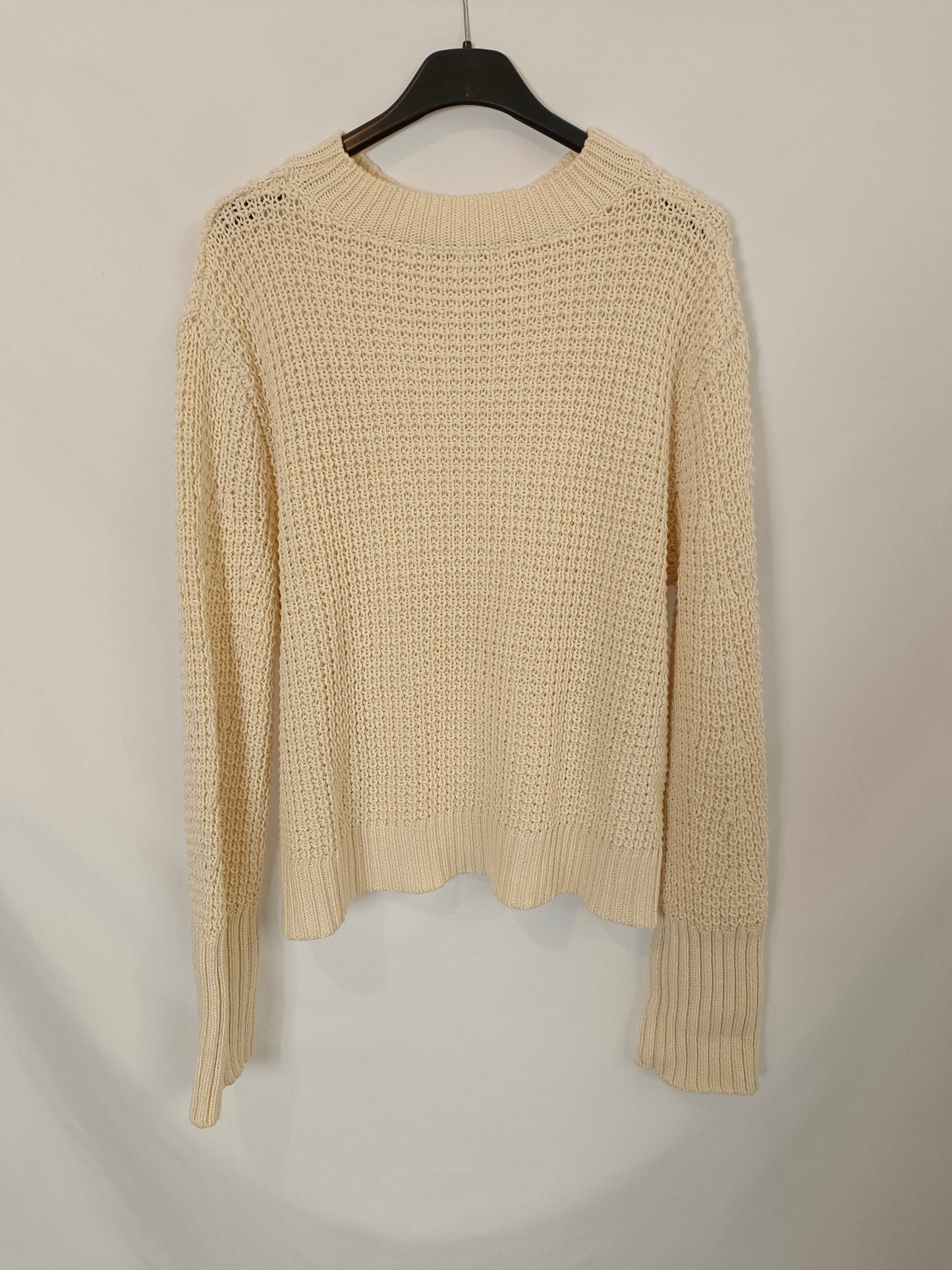 SCALPERS. Jersey beige troquelado T.m