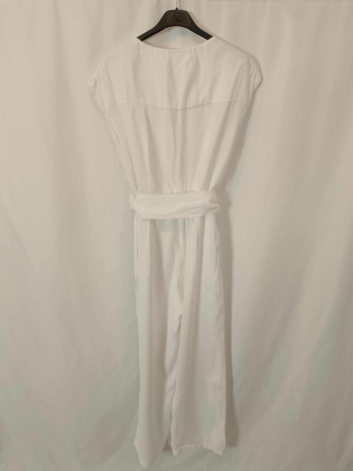 MANGO. Mono blanco fluido T.xs