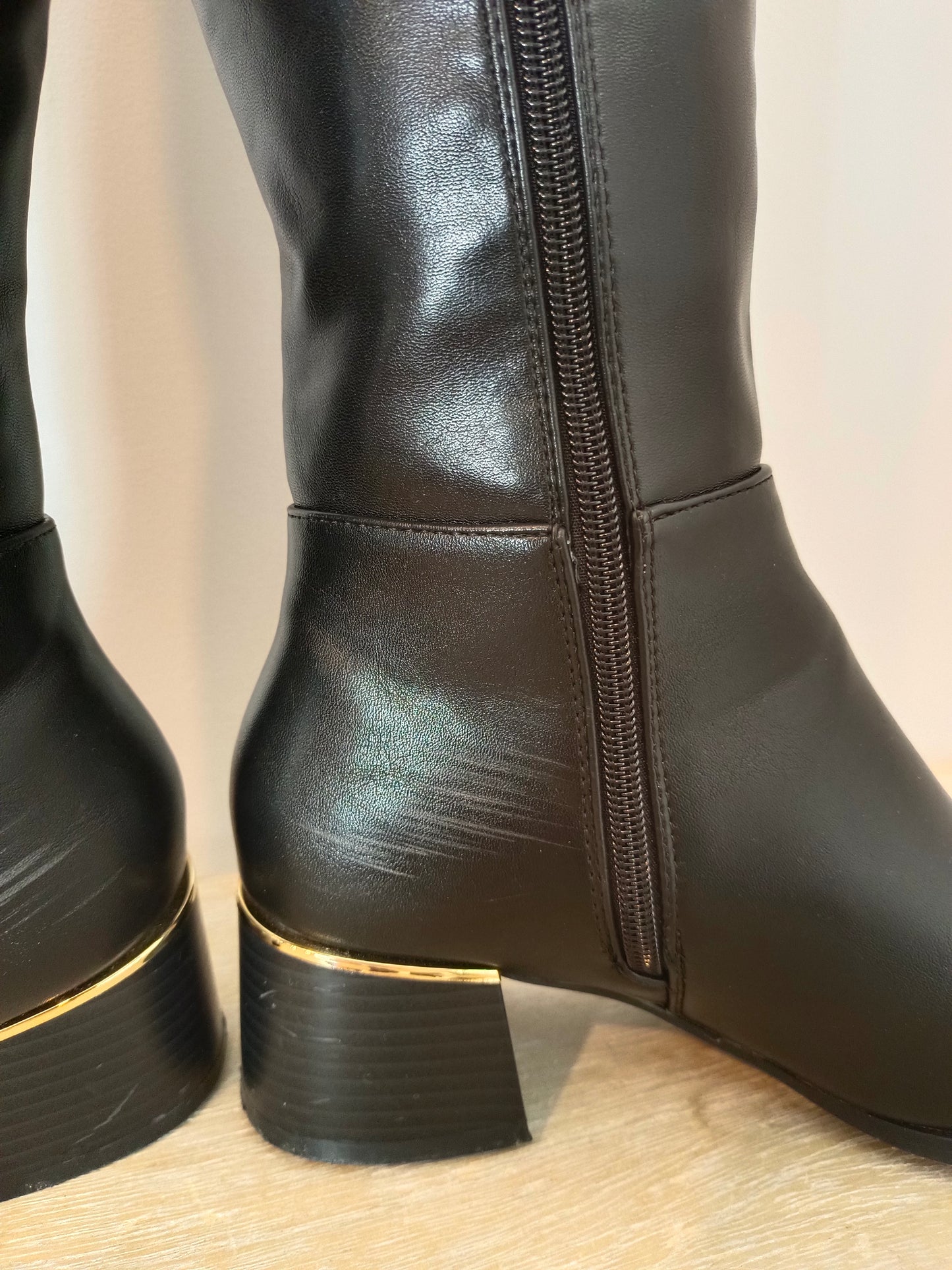 OTHERS. Black high boots size 37