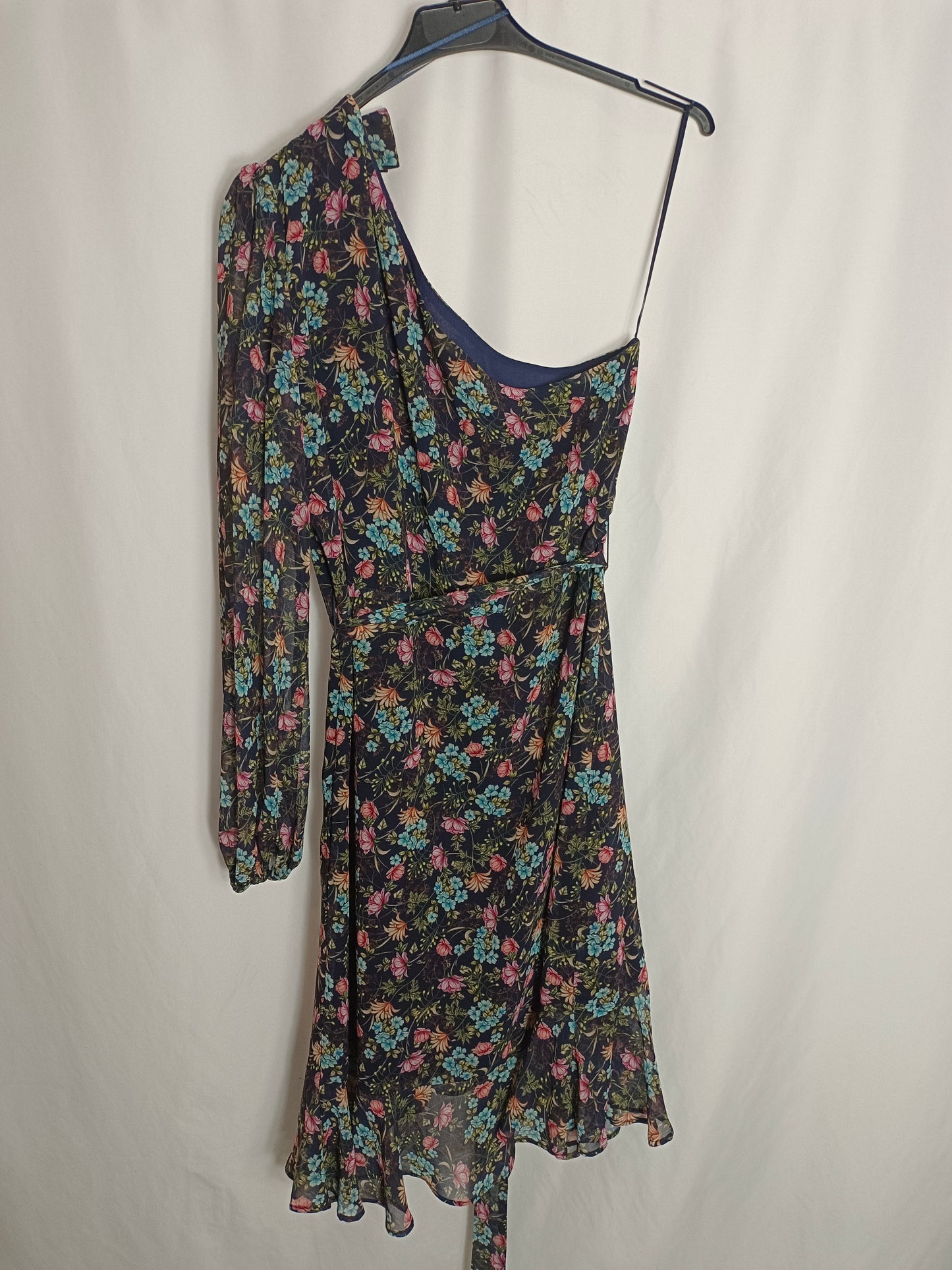 MANGO. Vestido flores asimétrico T.m