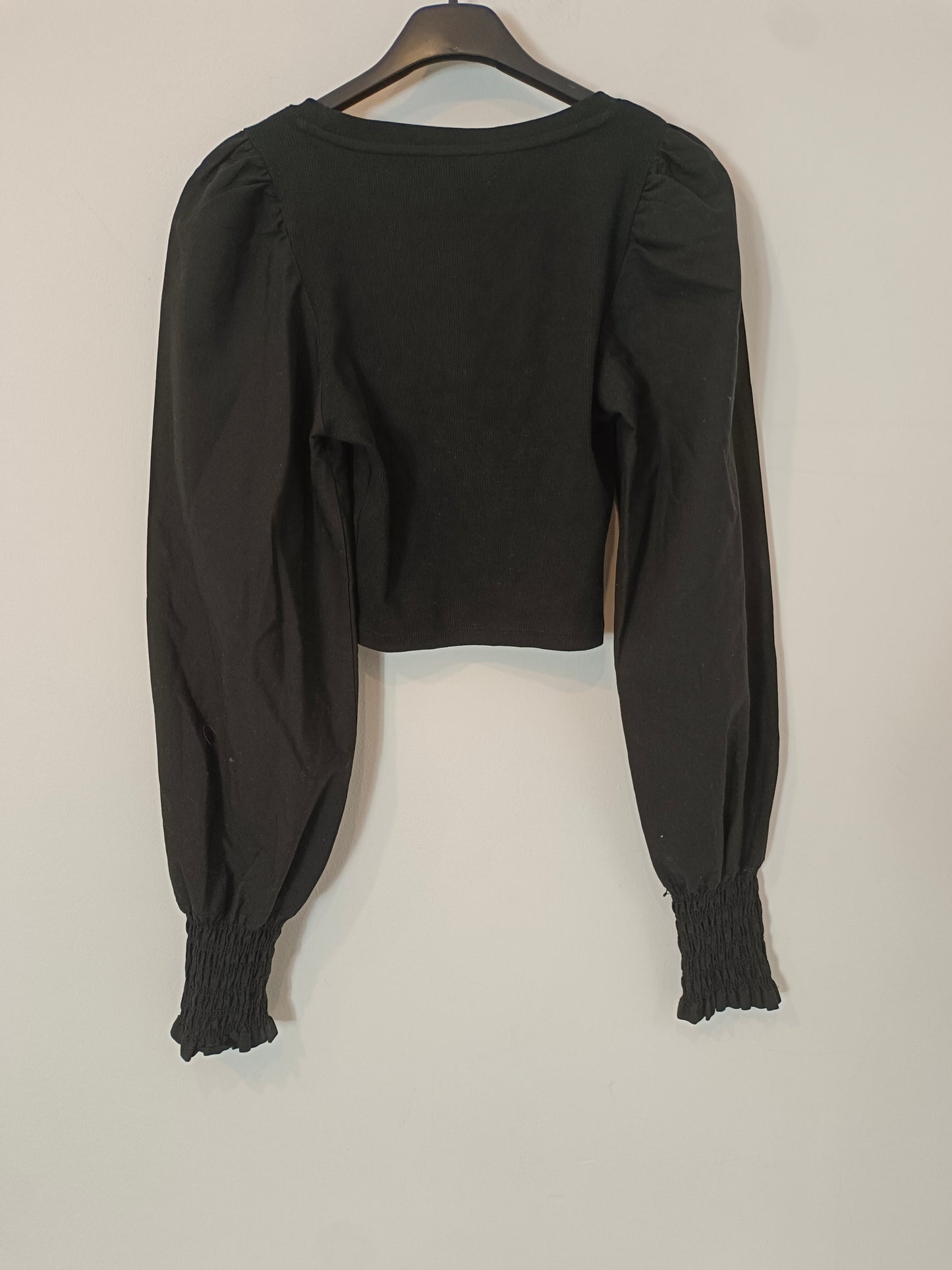 ZARA. Top negro doble textura T.s