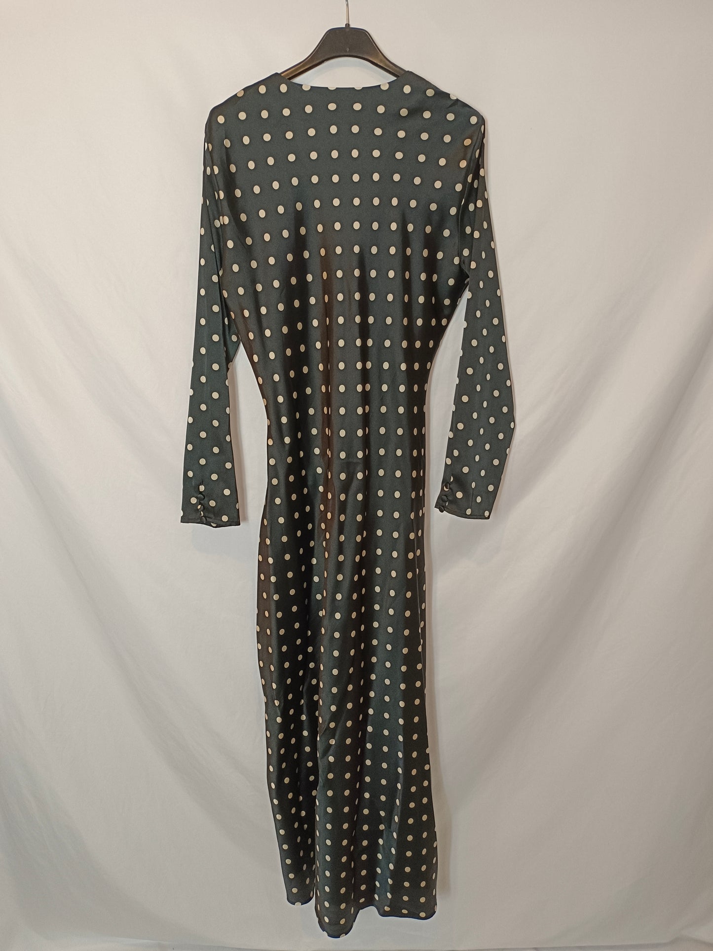 ZARA. Vestido negro lunares T.s