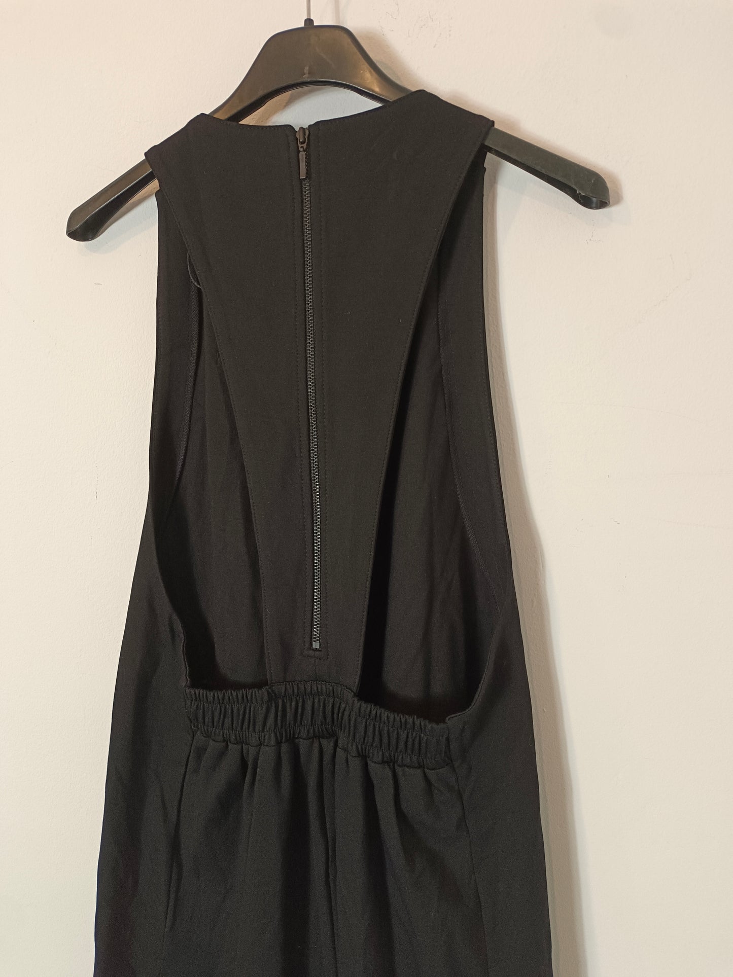 ROBERTA. Vestido negro largo Tu(m)