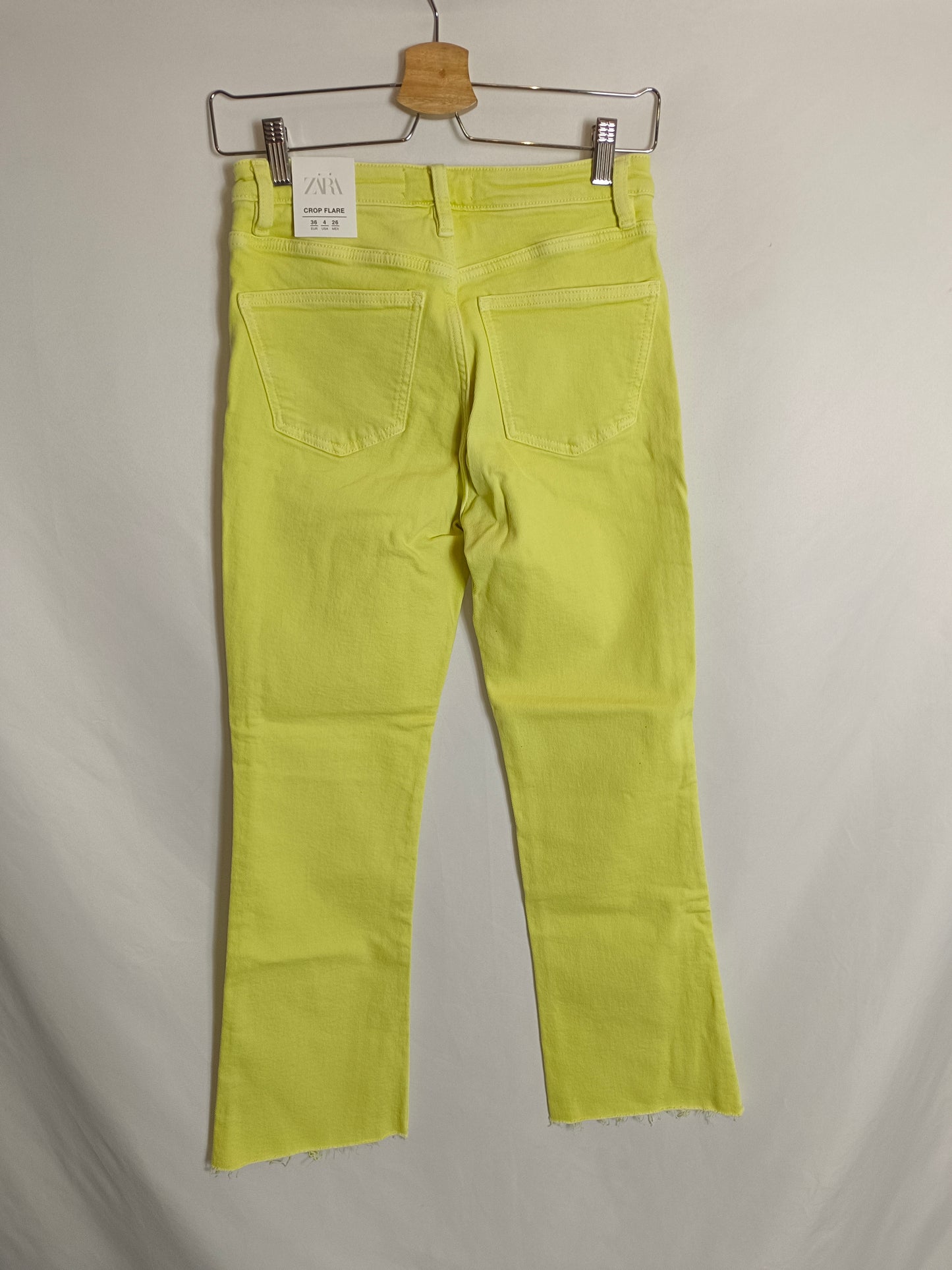 ZARA. Yellow denim trousers size 36