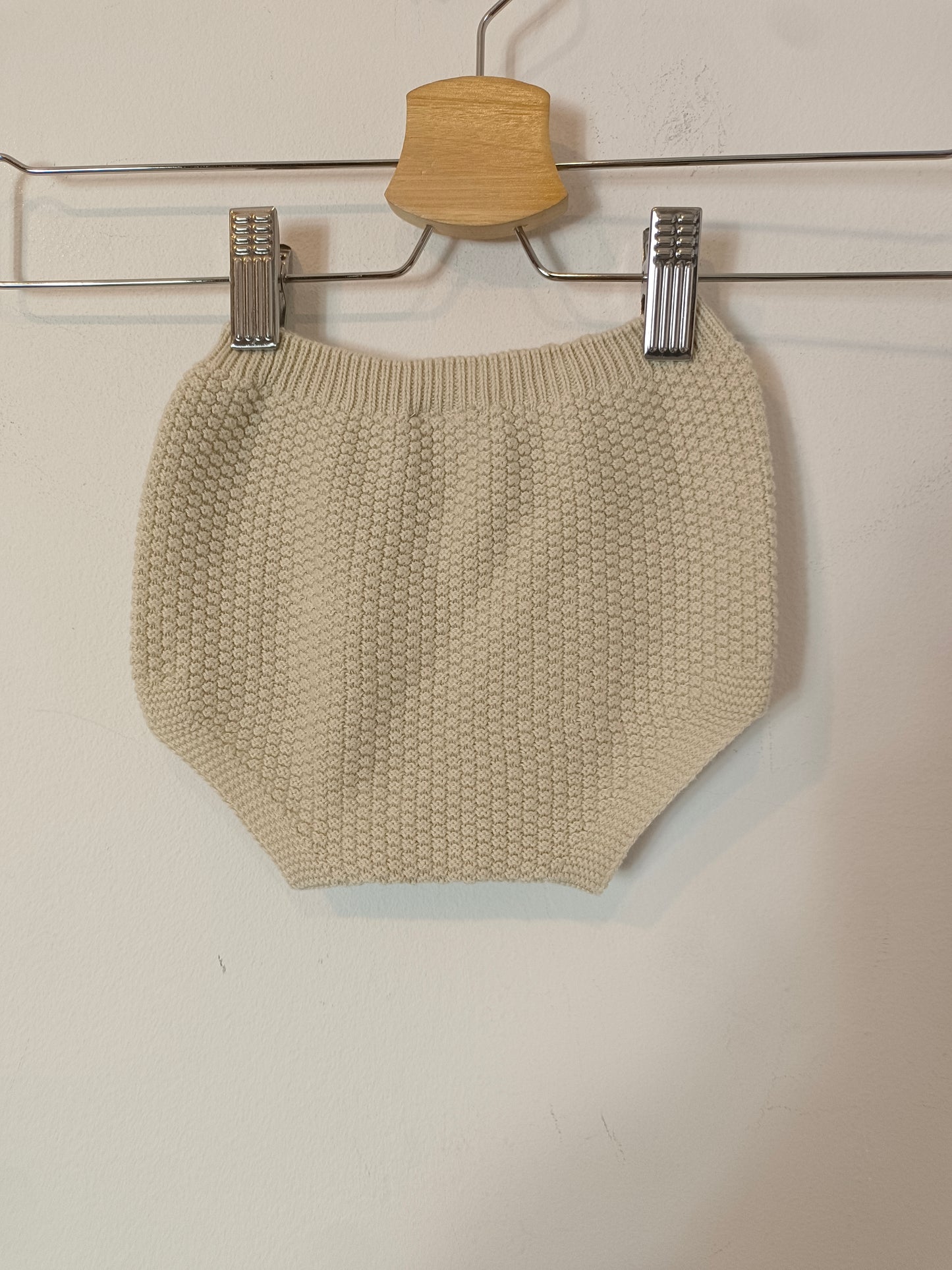 OTRAS. Culetín beige punto T.9 meses