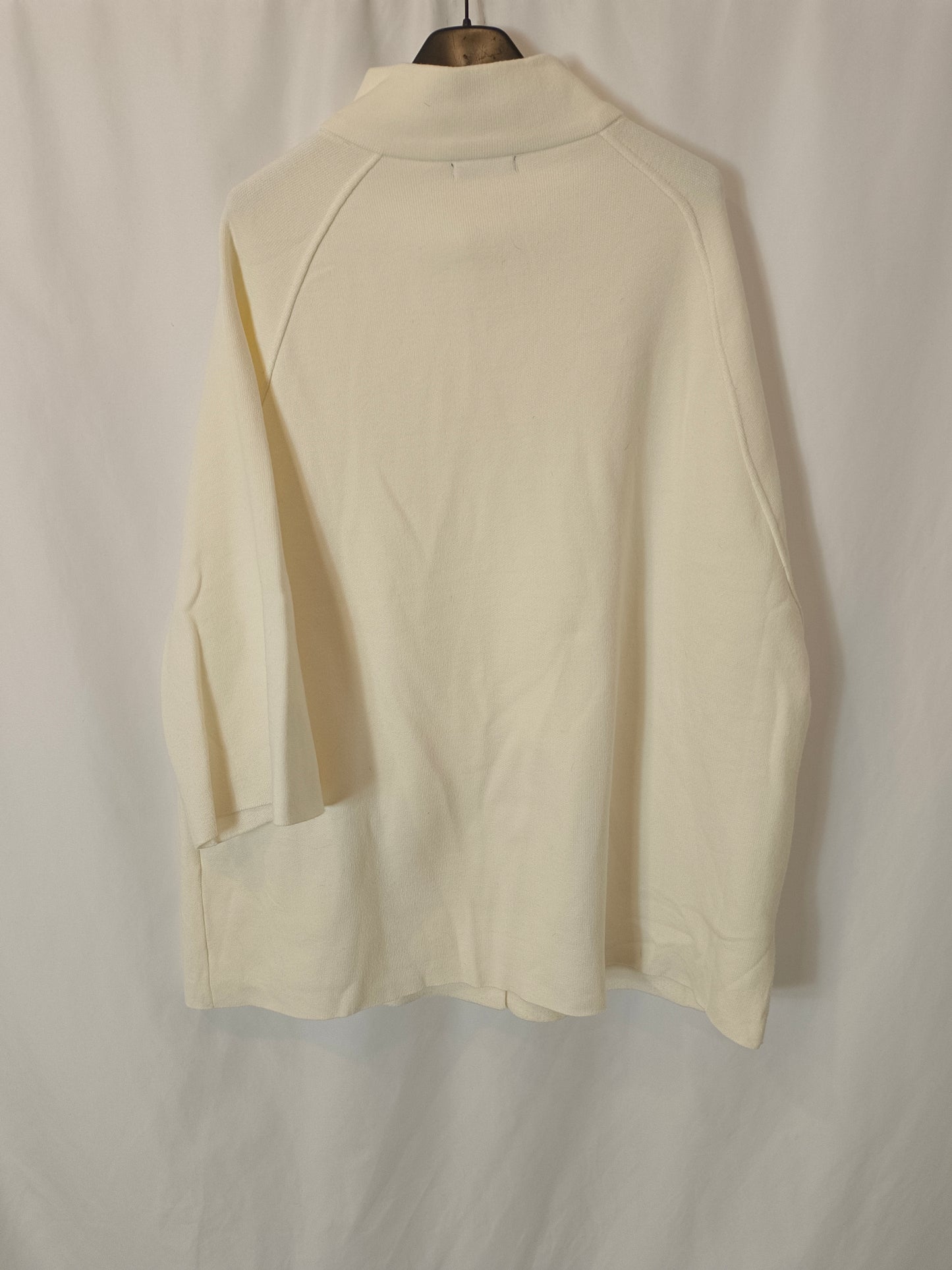 PARFOIS. Cárdigan beige botones TU(S)