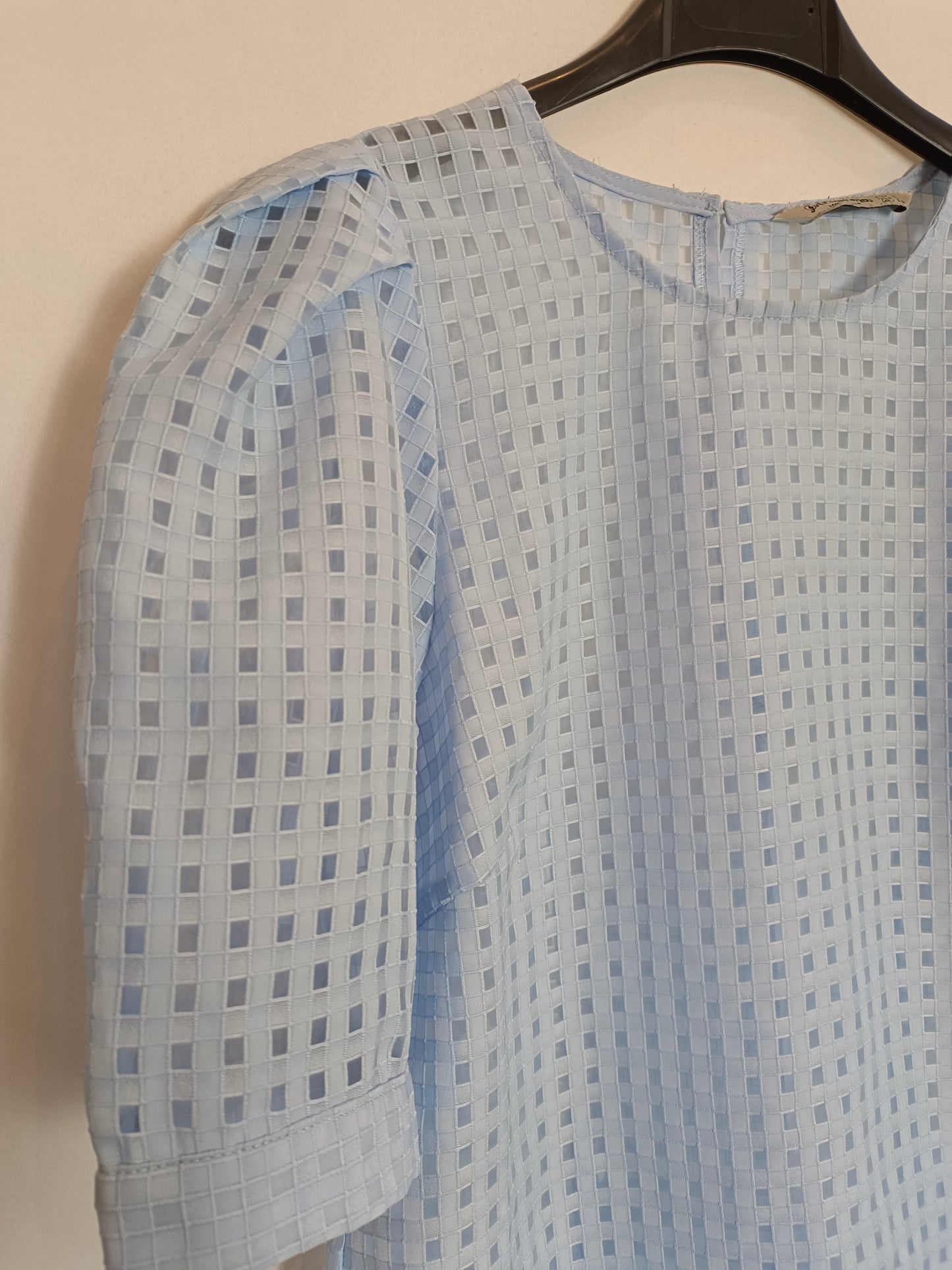 STRADIVARIUS. Top cuadros azules T.s