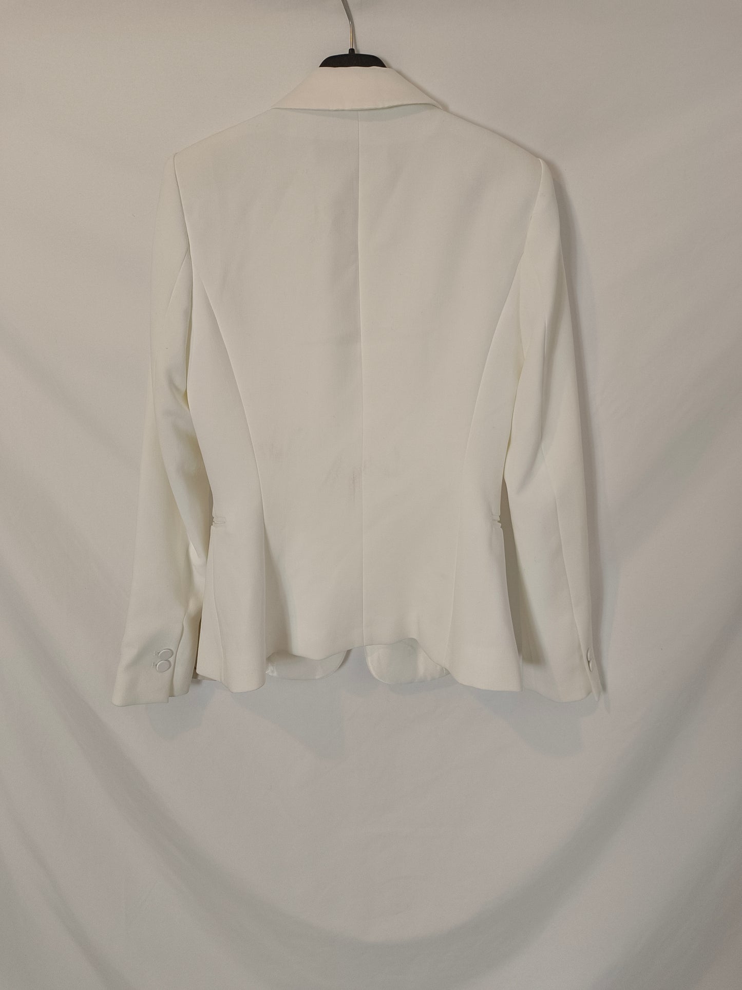 ZARA. Blazer blanca solapa T.s