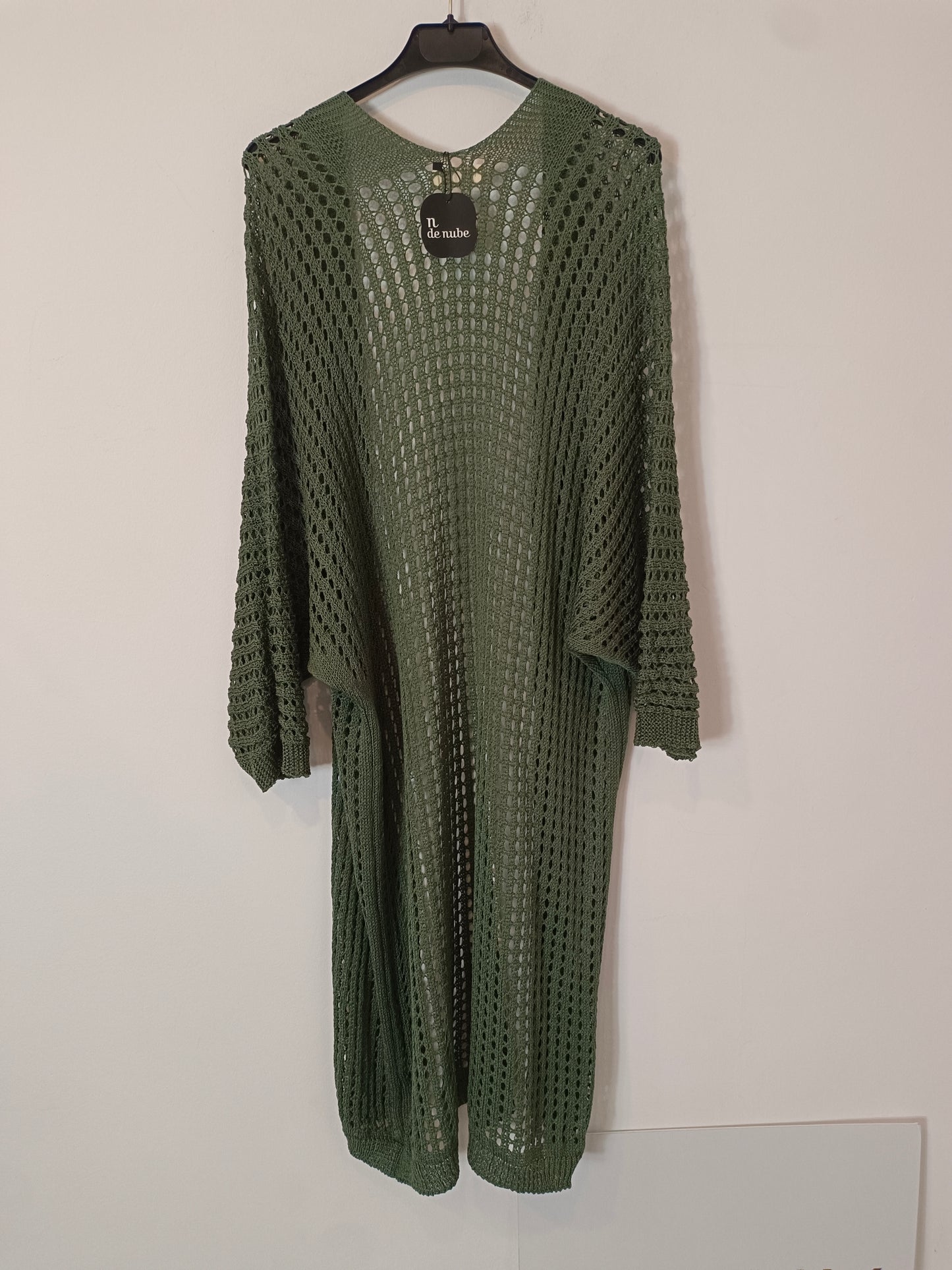 N DE NUBE. Cárdigan verde troquelado T.l