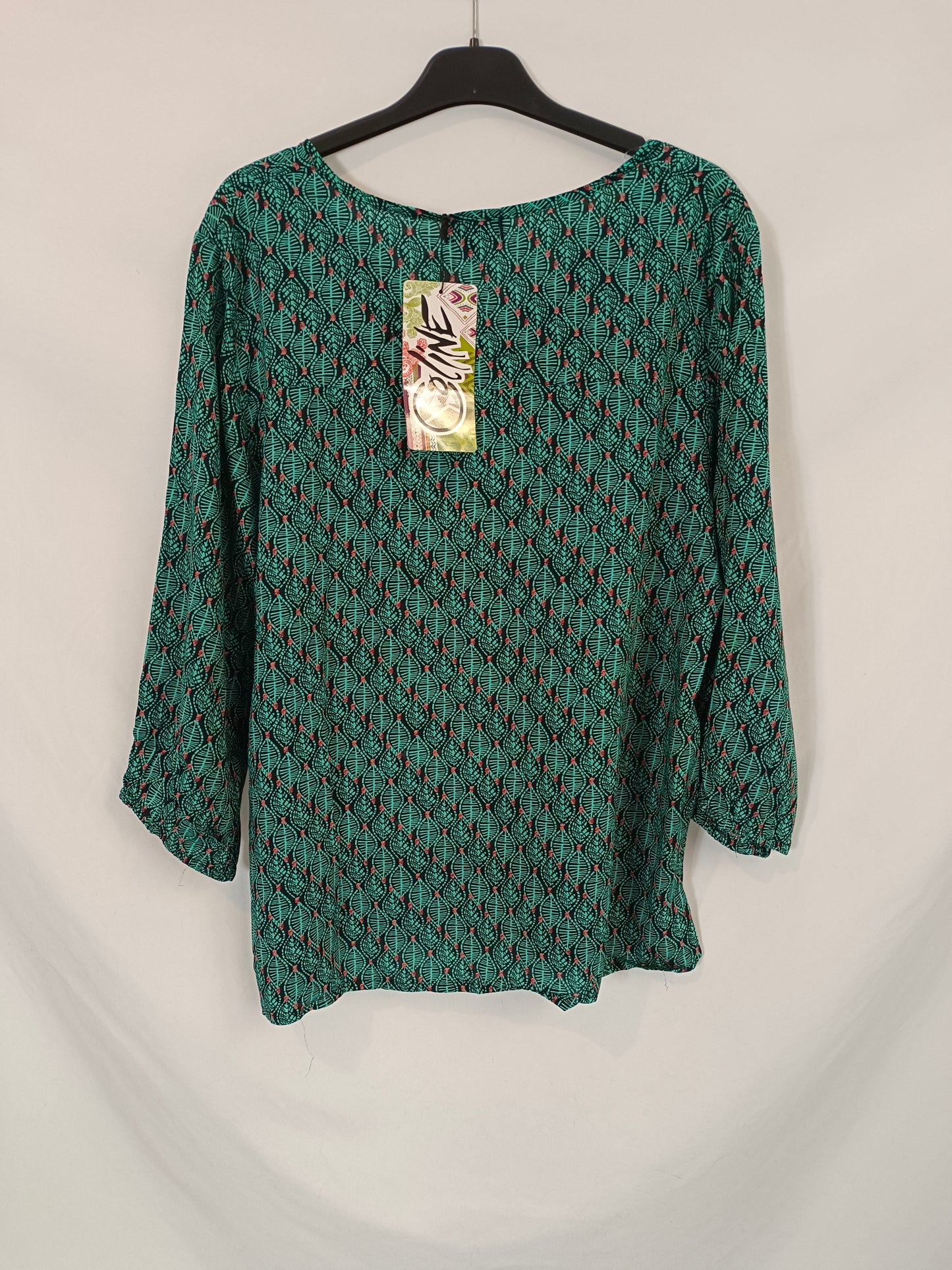 COLINE. blusa verde fluida T.l