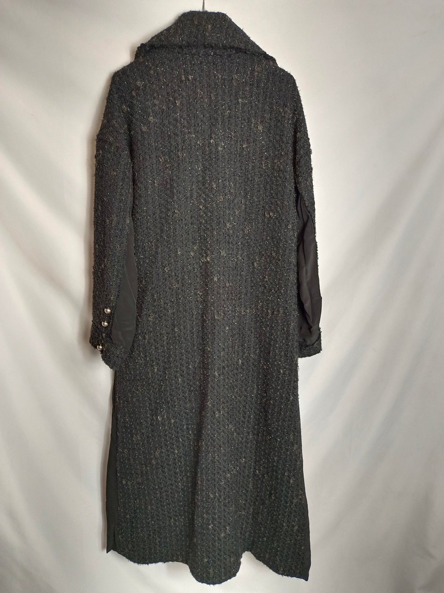 ZARA STUDIO. Abrigo tweed negro T.xs