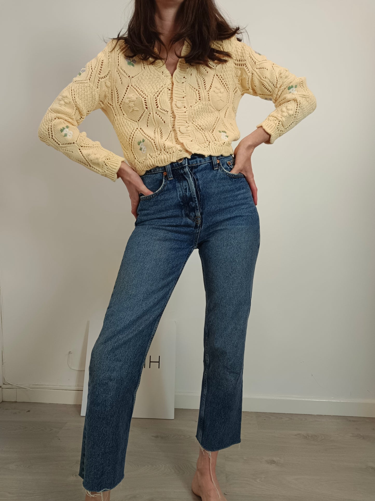 ZARA. chaqueta punto bordados T.s