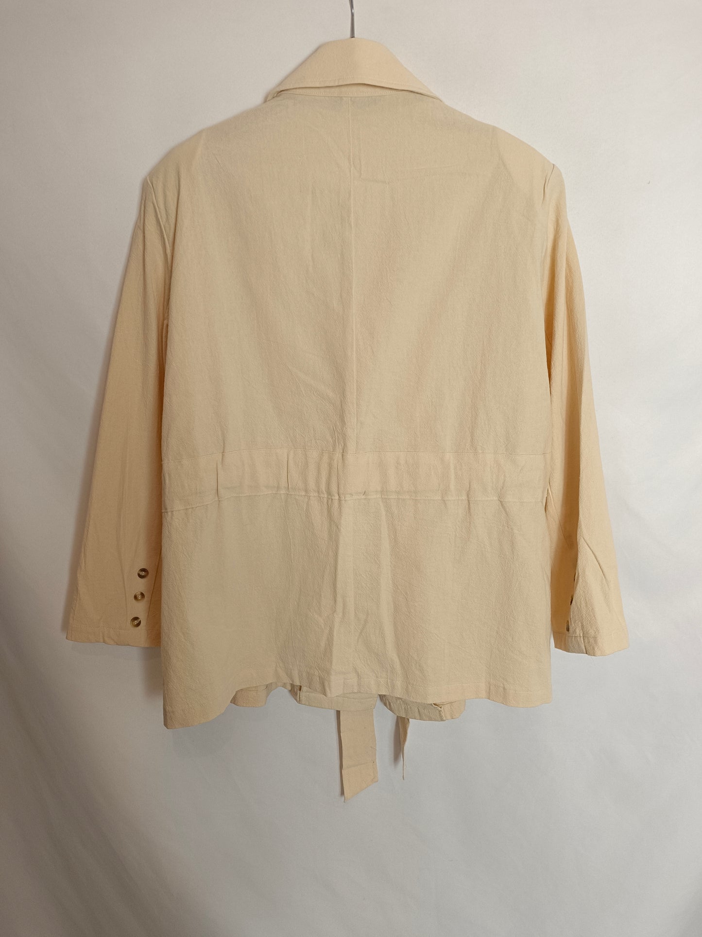SHEIN. Beige Thin Jacket Tm