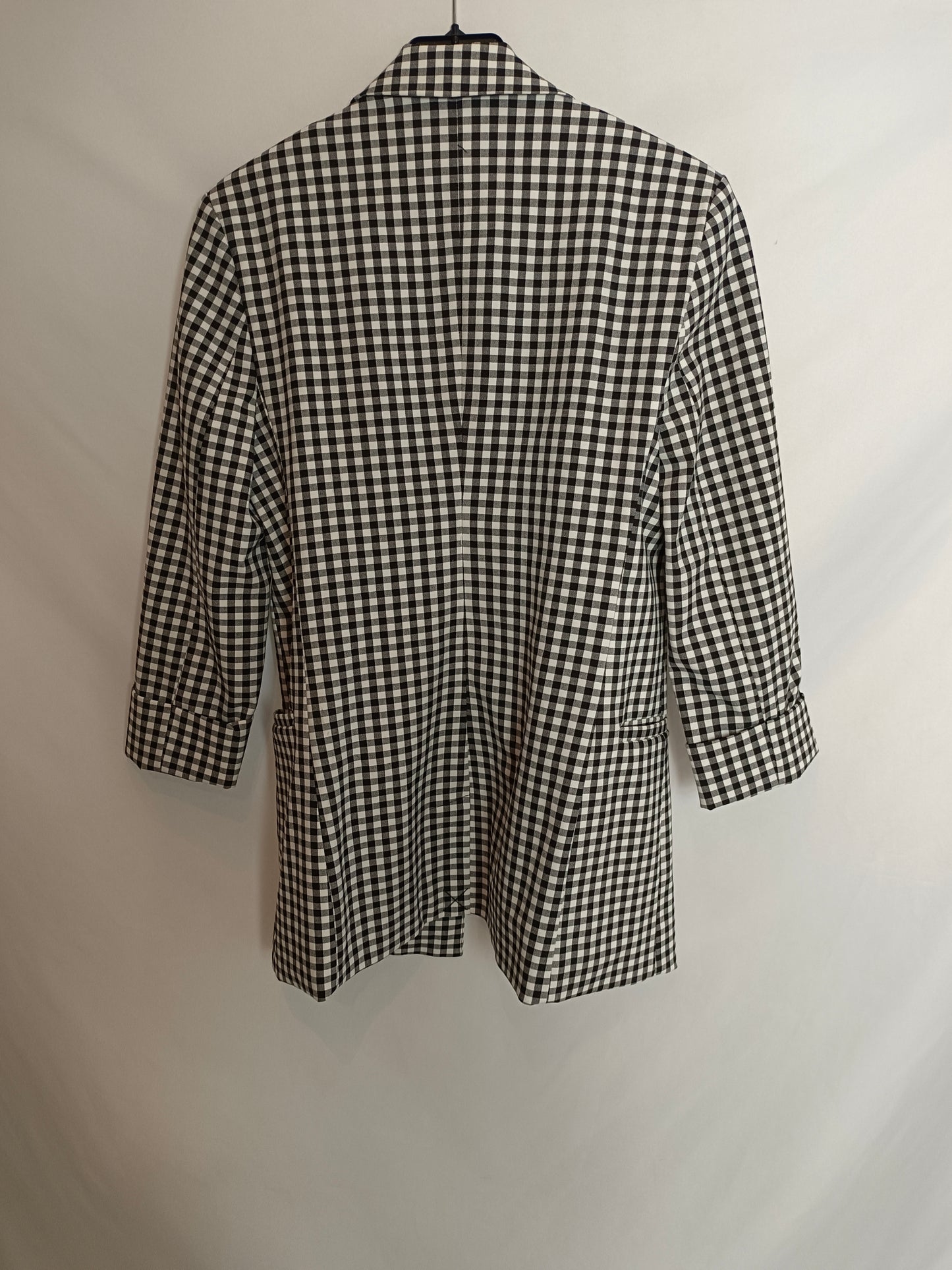 BERSHKA. Blazer de cuadros vichí T.s