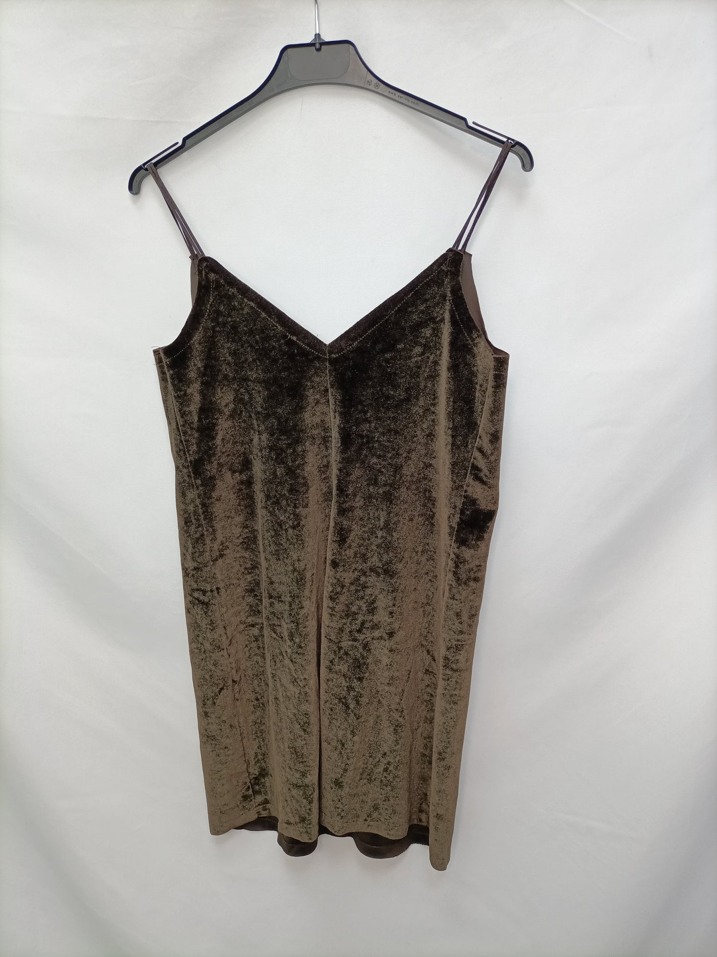 PULL&BEAR. Vestido corto terciopelo T.s
