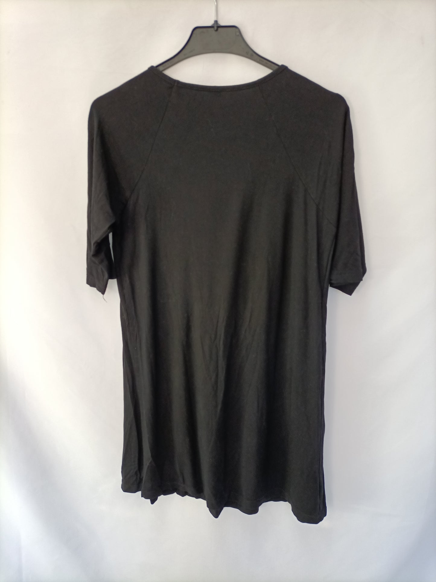 OTRAS. Vestido corto negro T.s