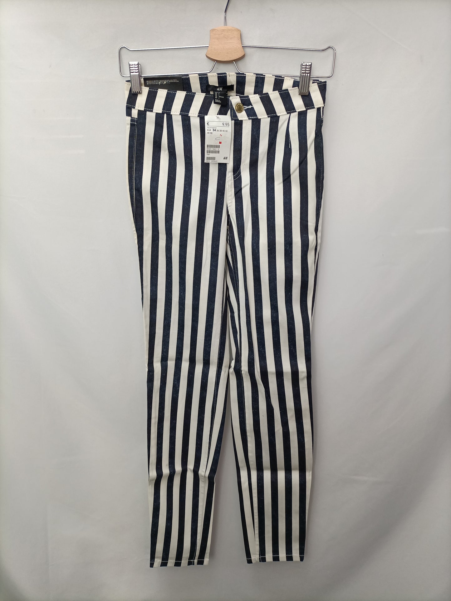 H&M. Striped leggings size 34