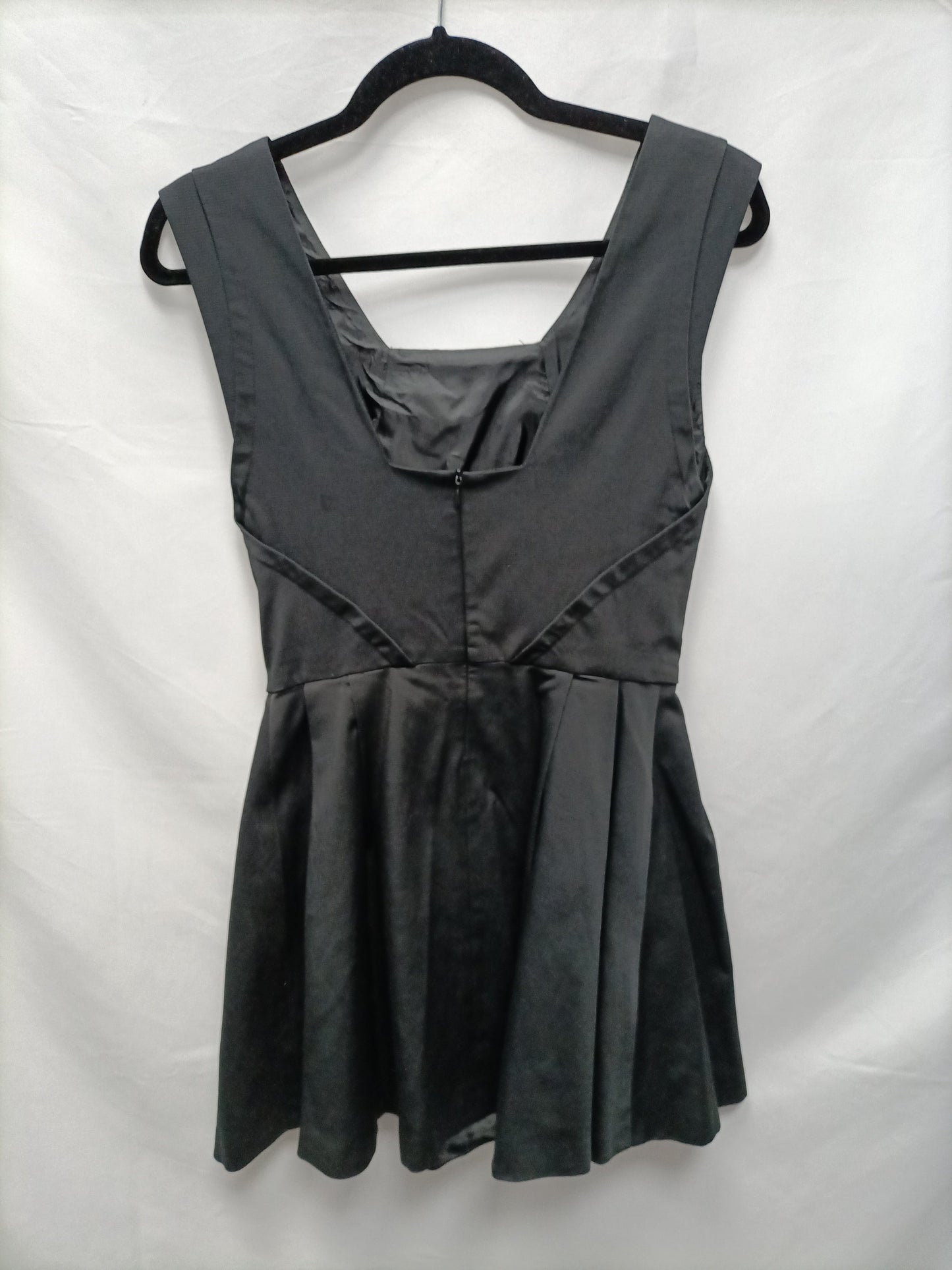 ZARA. Black textured dress Tm
