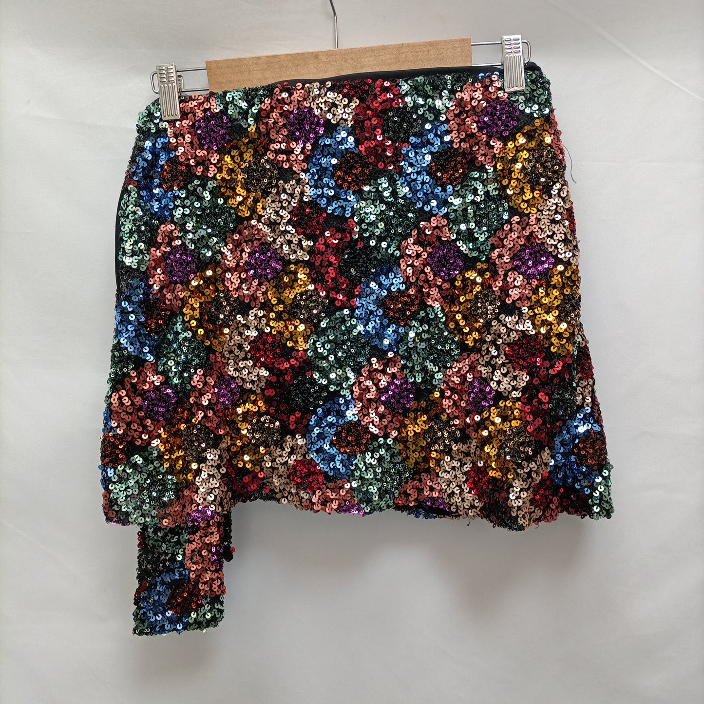 ZARA. Short sequin skirt Tm