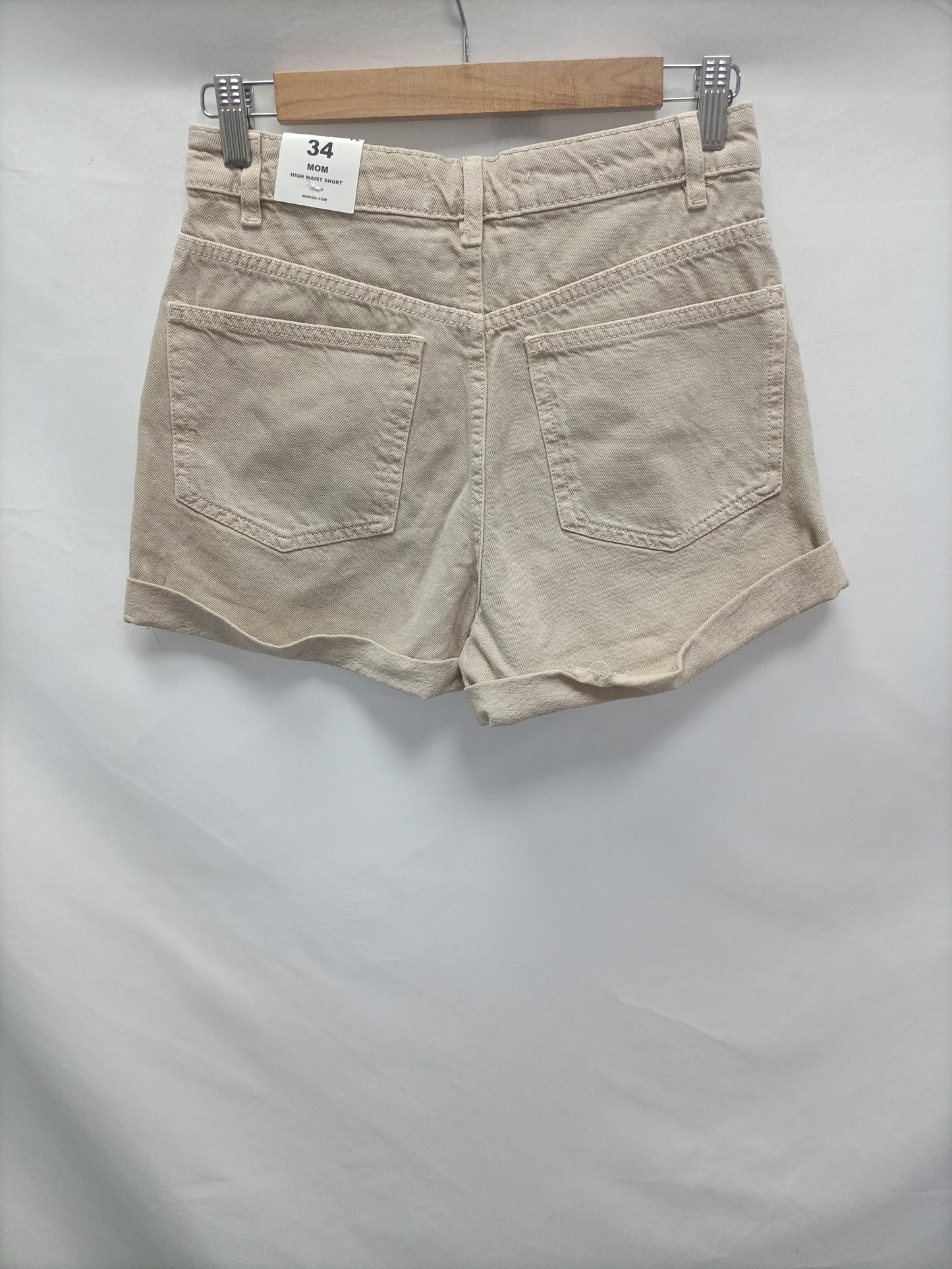 MANGO. Shorts denin beige T.34