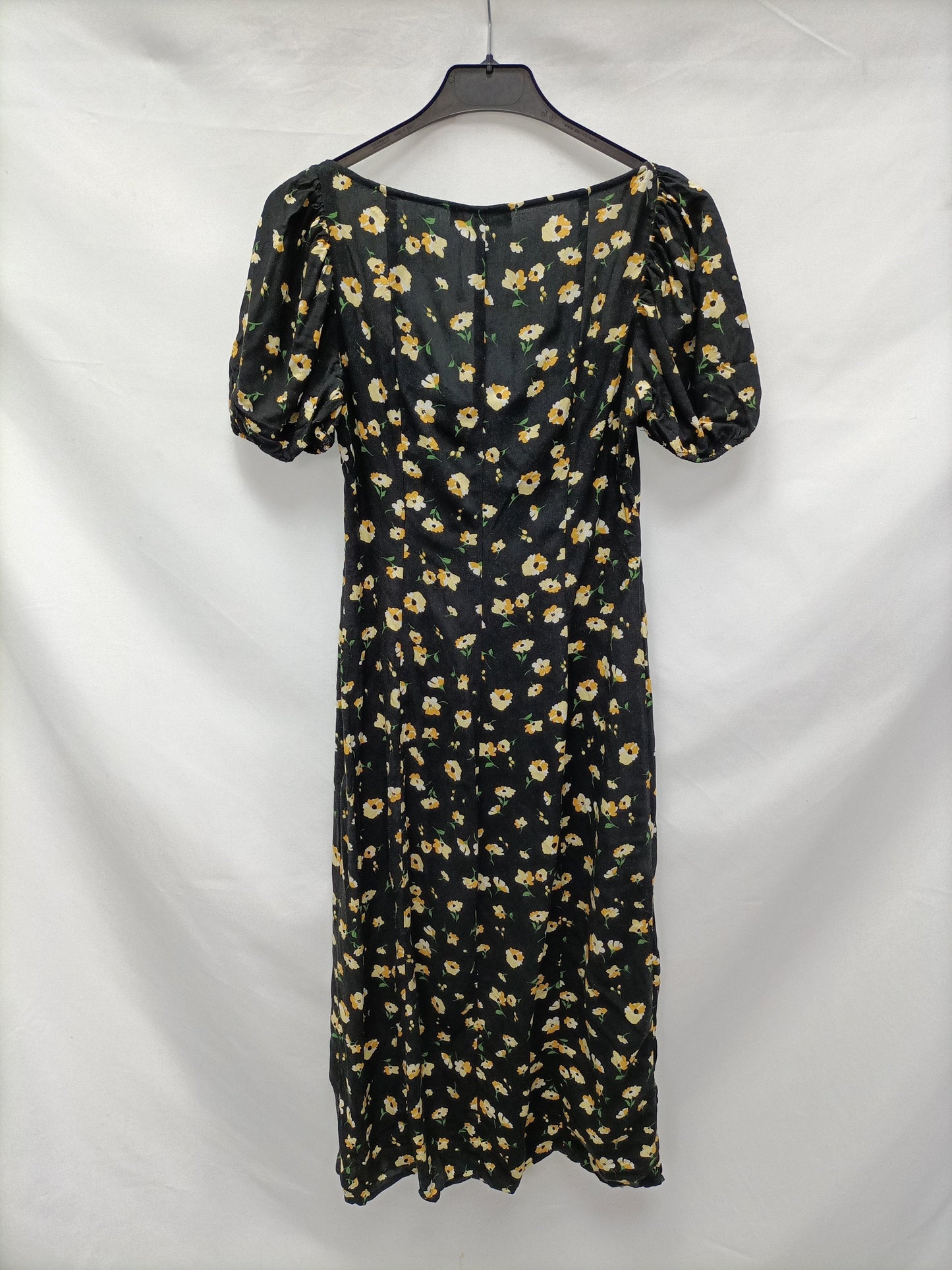 BERSHKA. Black floral midi dress Ts