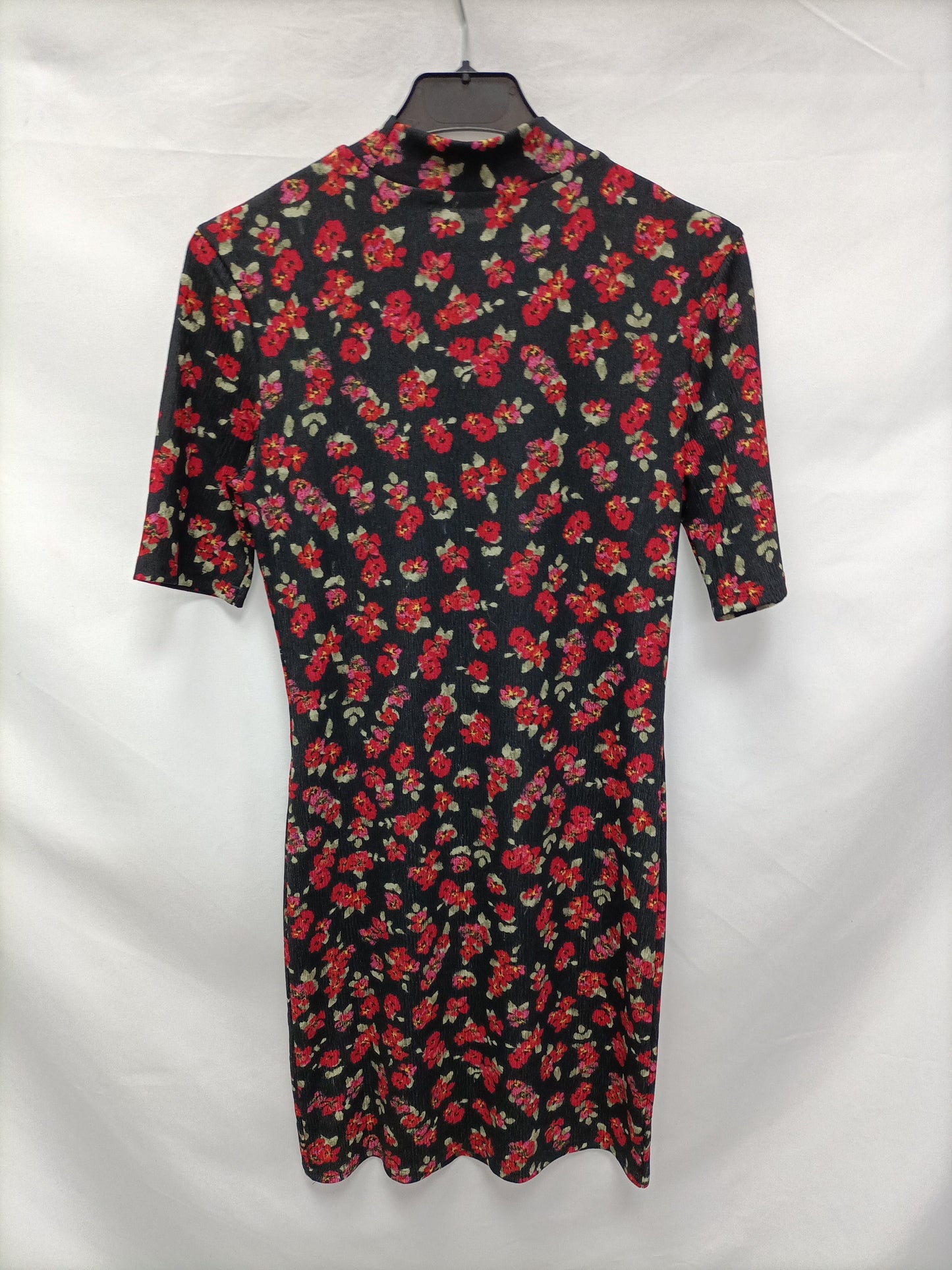 LEFTIES. Short floral Ts dress