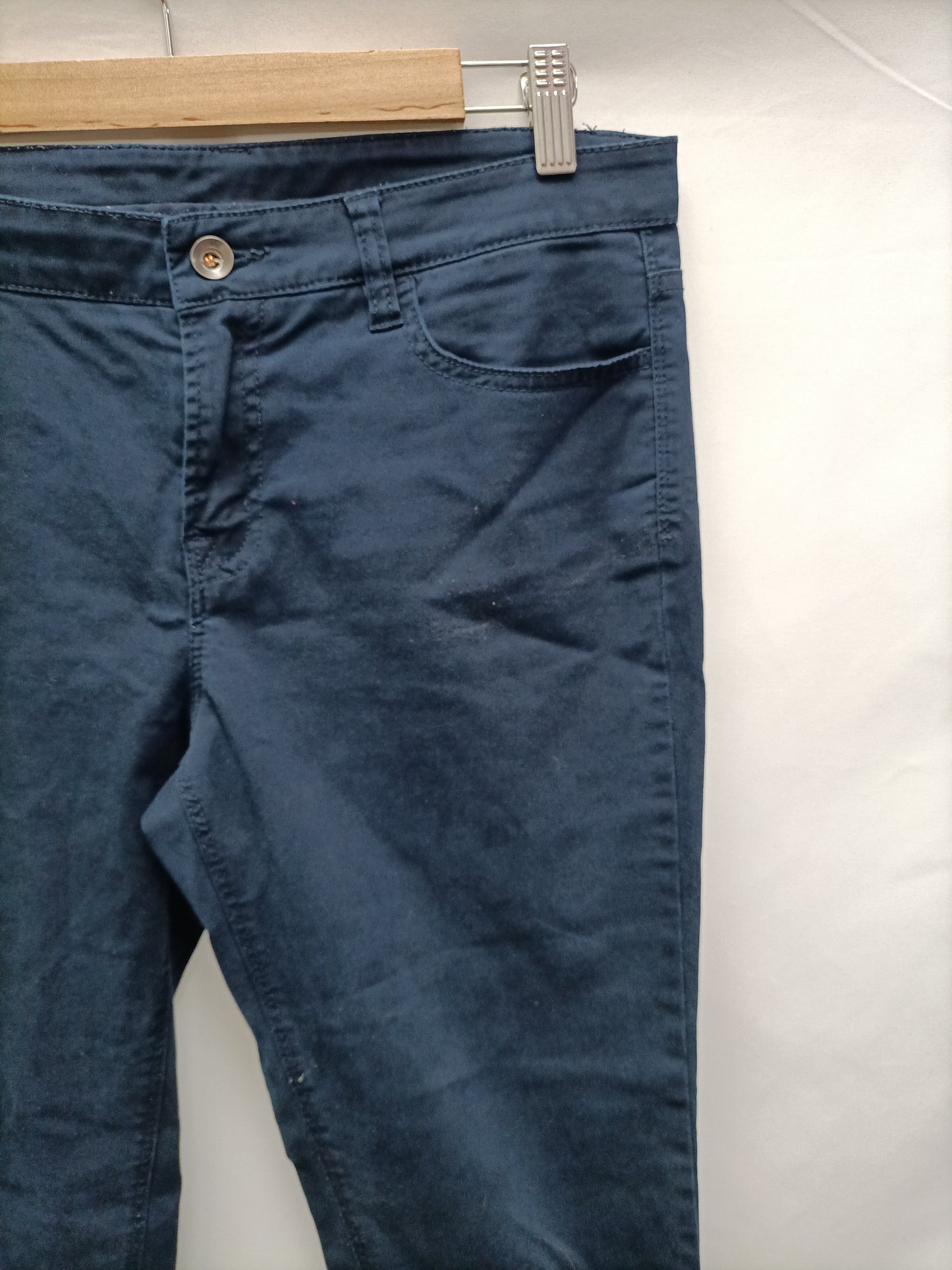 BENETTON. Navy blue trousers size 44