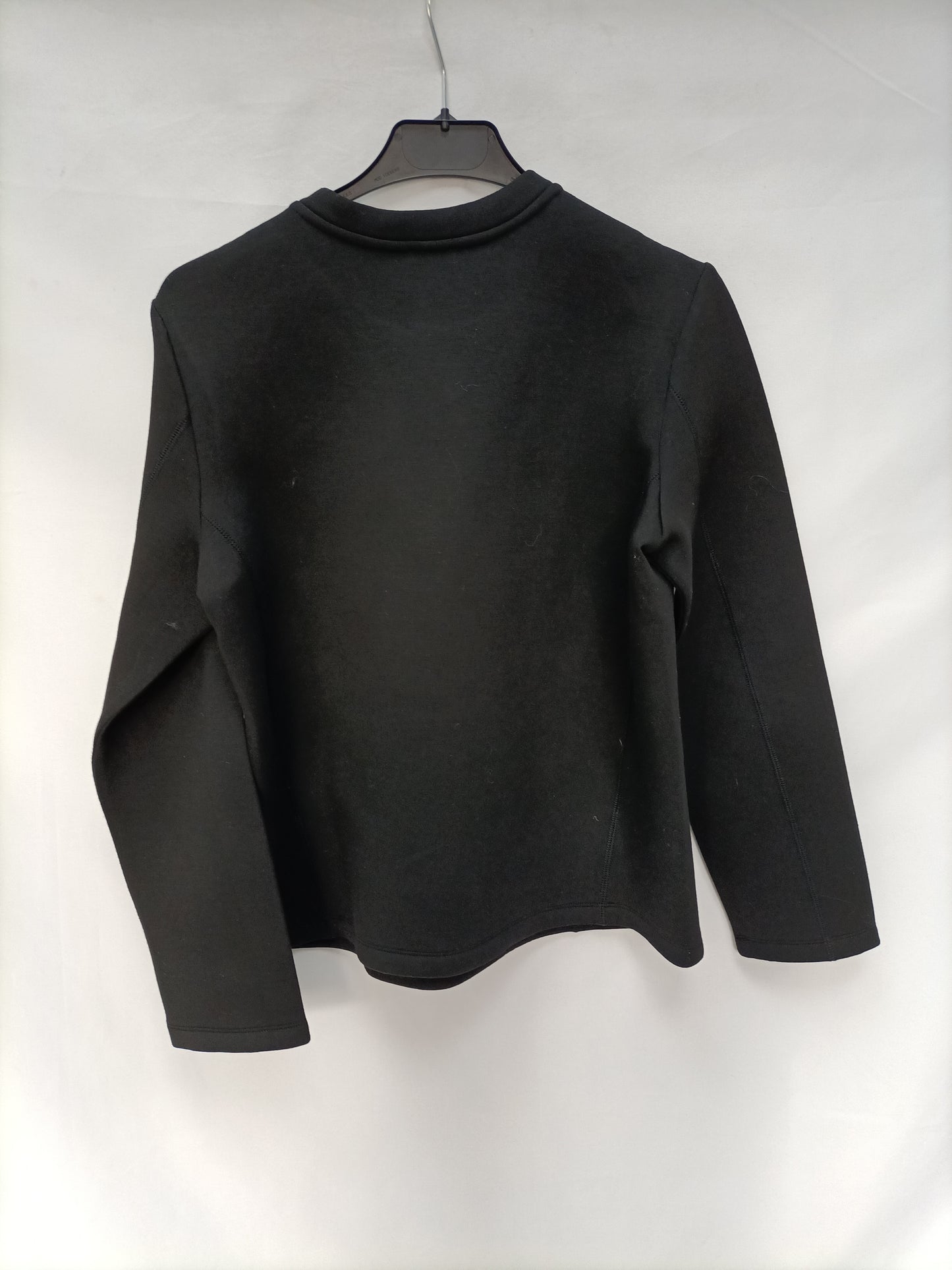 ADOLFO DOMÍNGUEZ. Sudadera negra neopreno T.xs