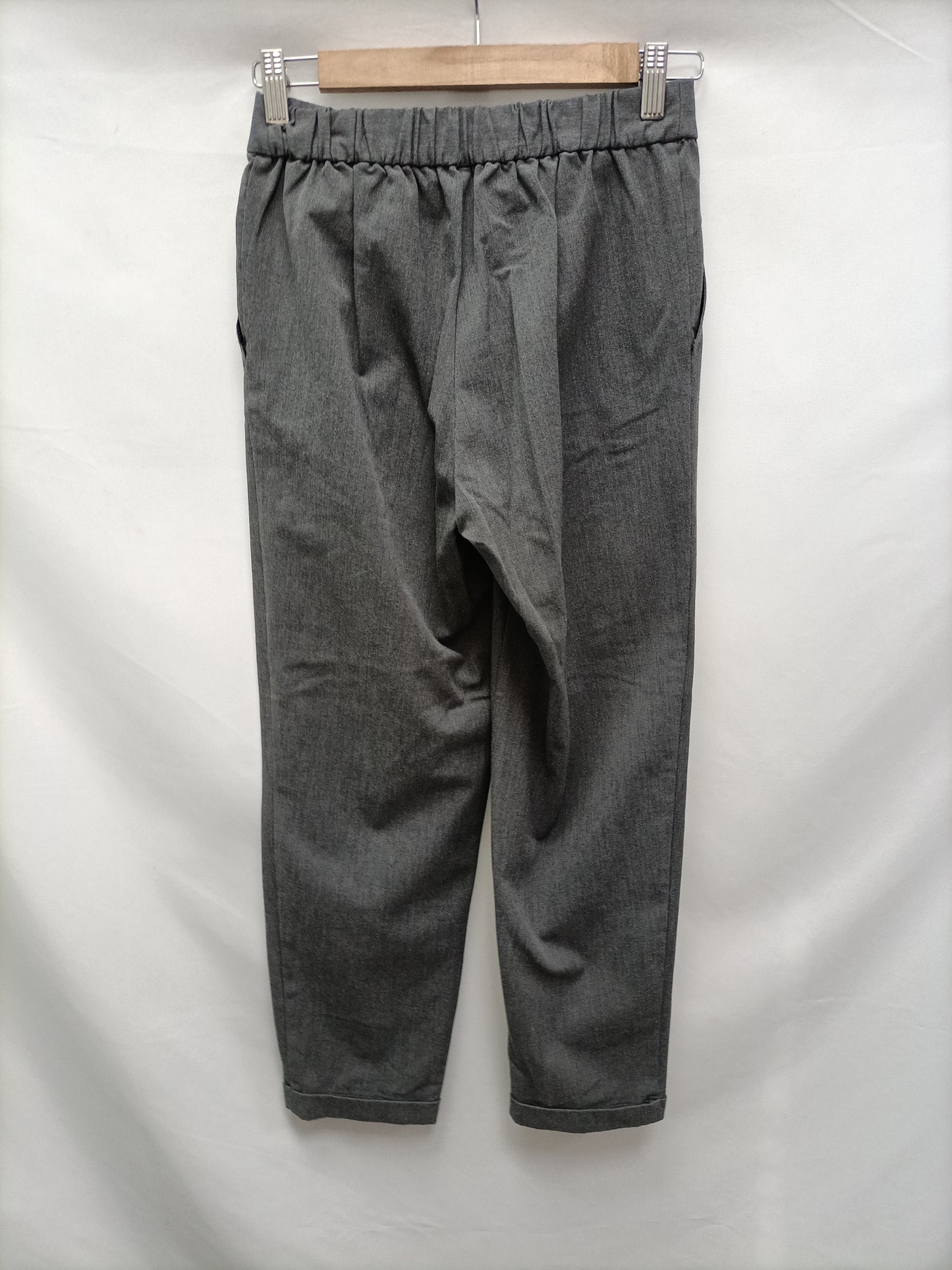PULL&BEAR. Flowy grey Ts trousers