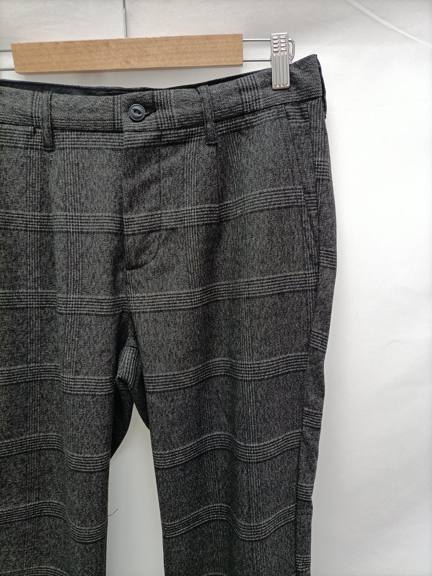 PULL&BEAR. Checkered trousers size 38