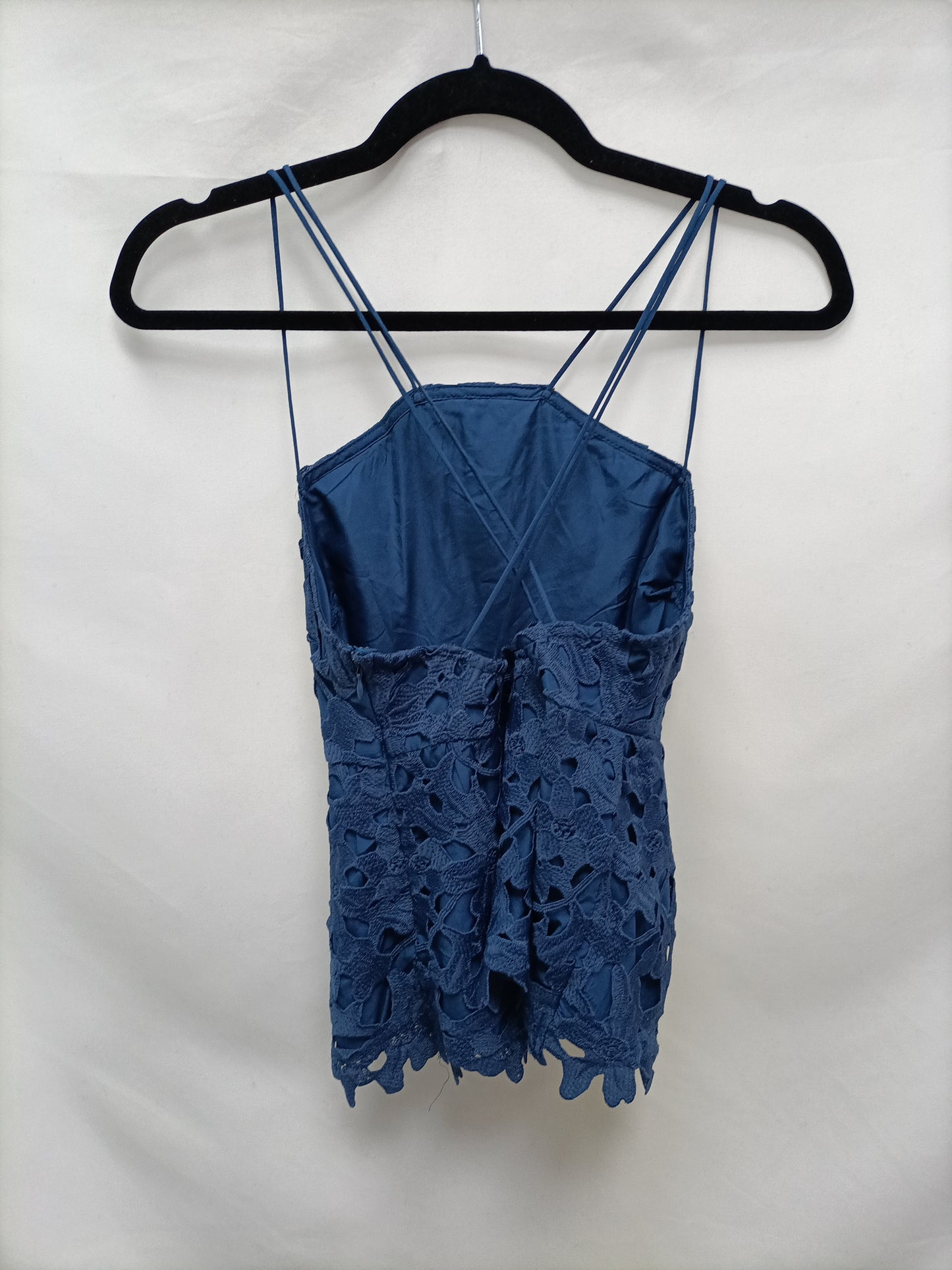 FOREVER21. Blue lace Ts top
