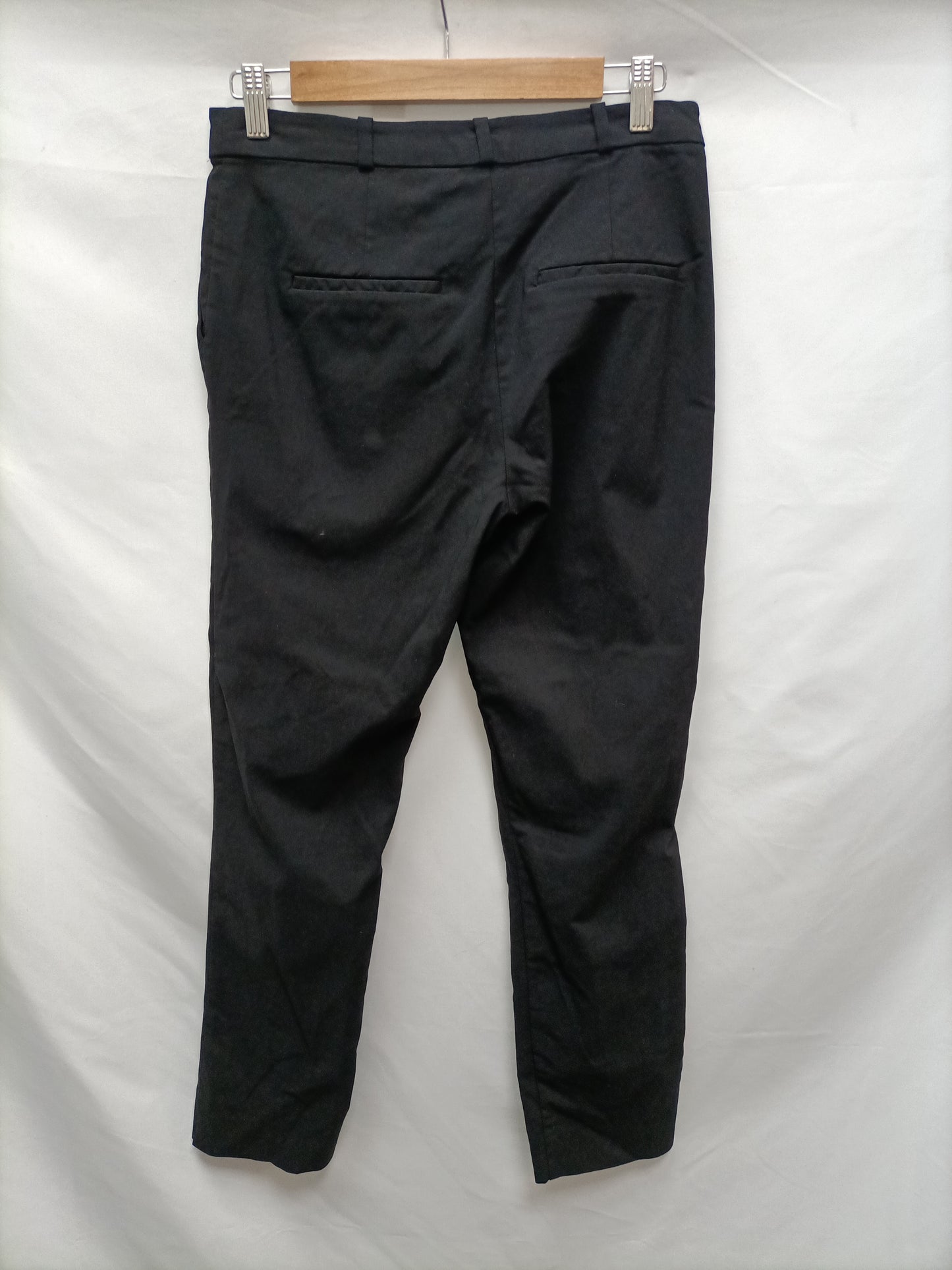 MANGO. Black Lycra trousers size 40