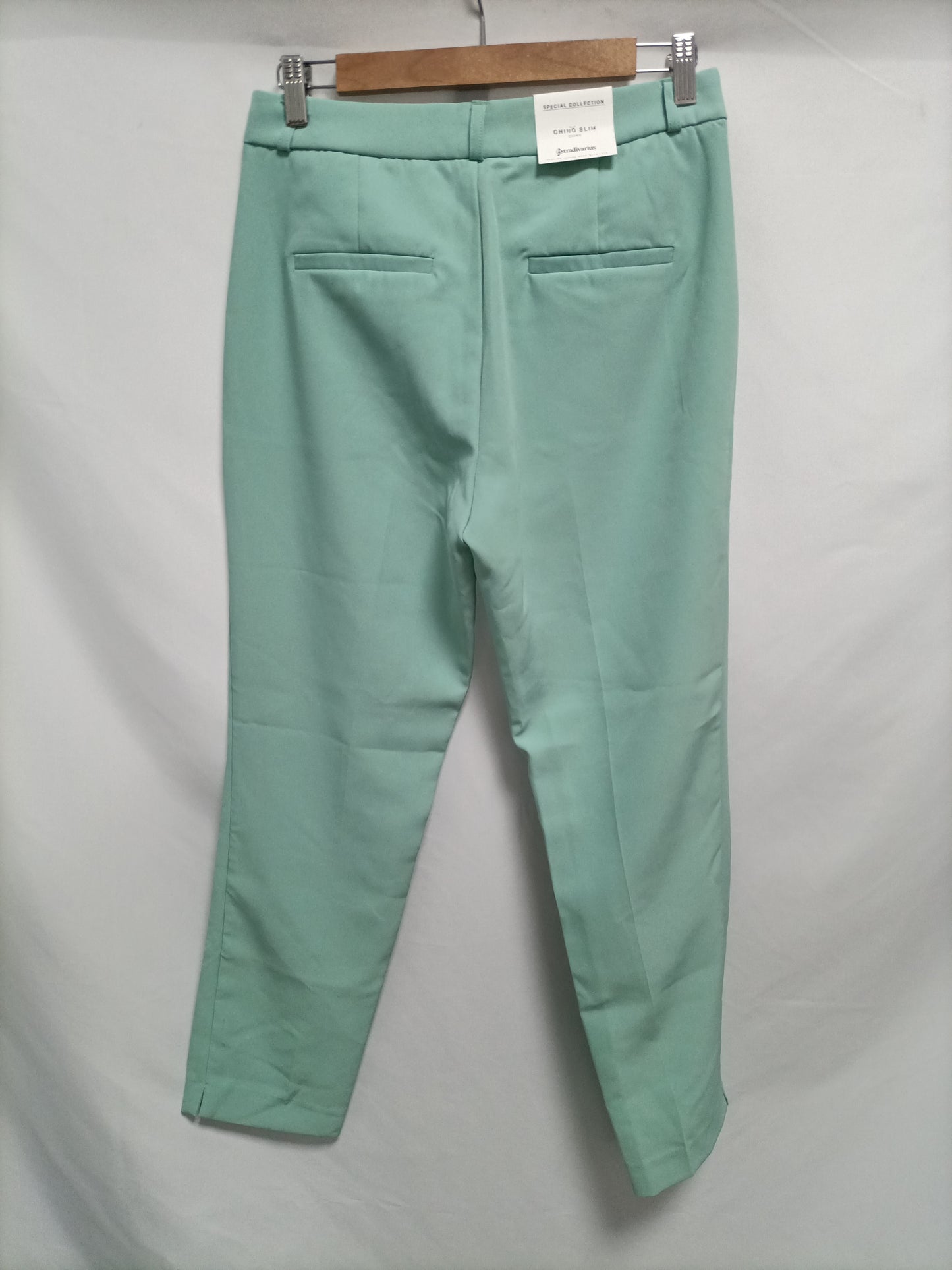 STRADIVARIUS. Aqua green chino trousers, size 38