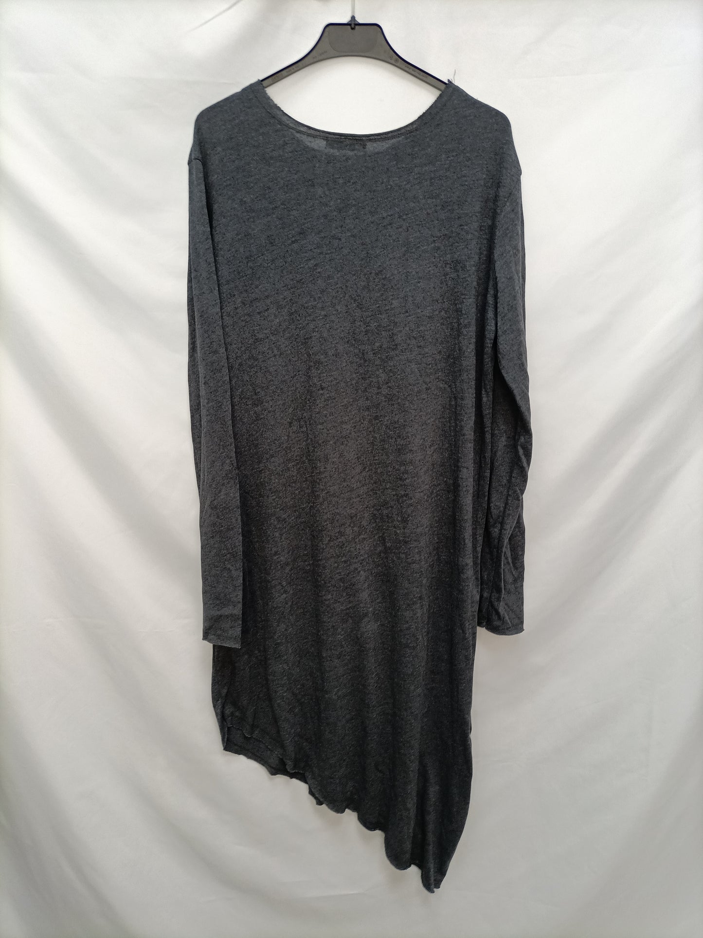 ZARA. Asymmetrical gray dress Tm