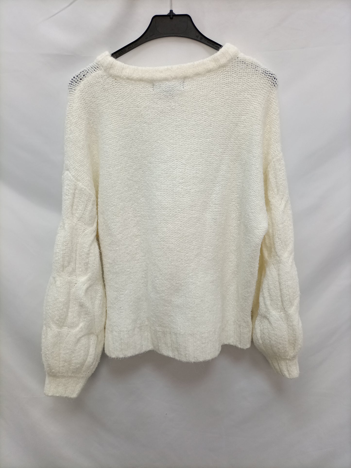 PRIMARK. Off-white T.xs sweater
