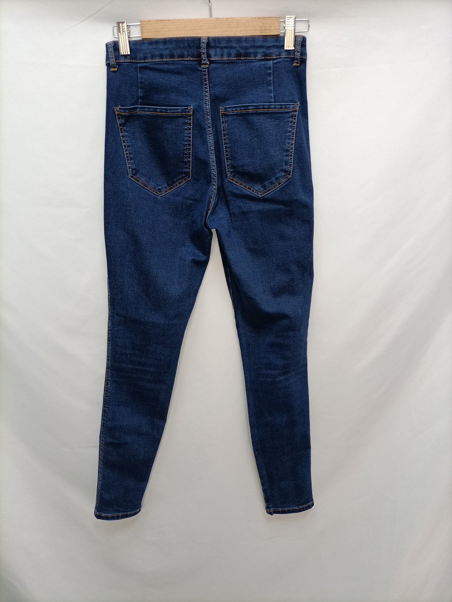 ZARA. Pantalón vaquero Leggins T.38