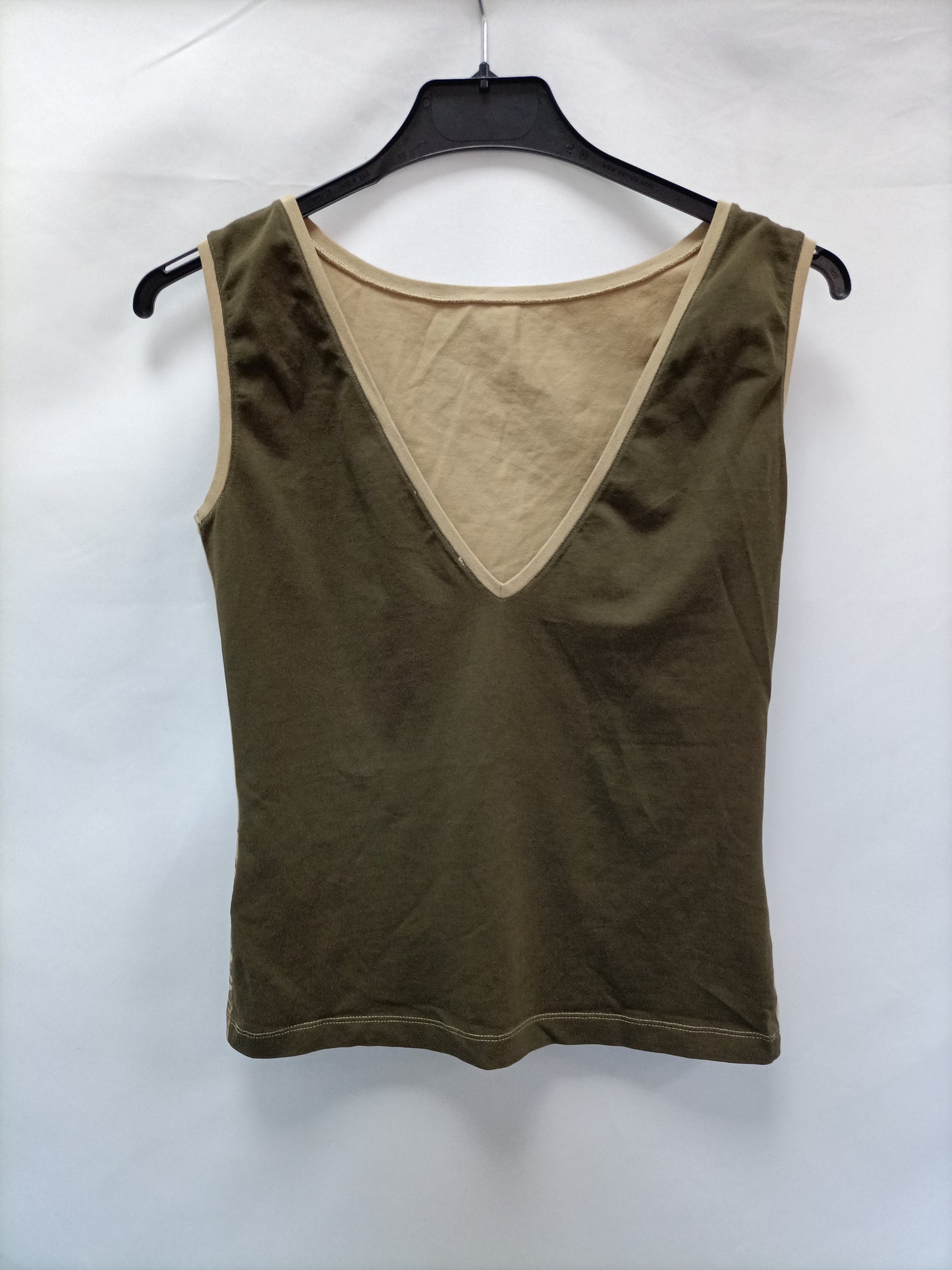 OTHERS. Sleeveless T-shirt Your
