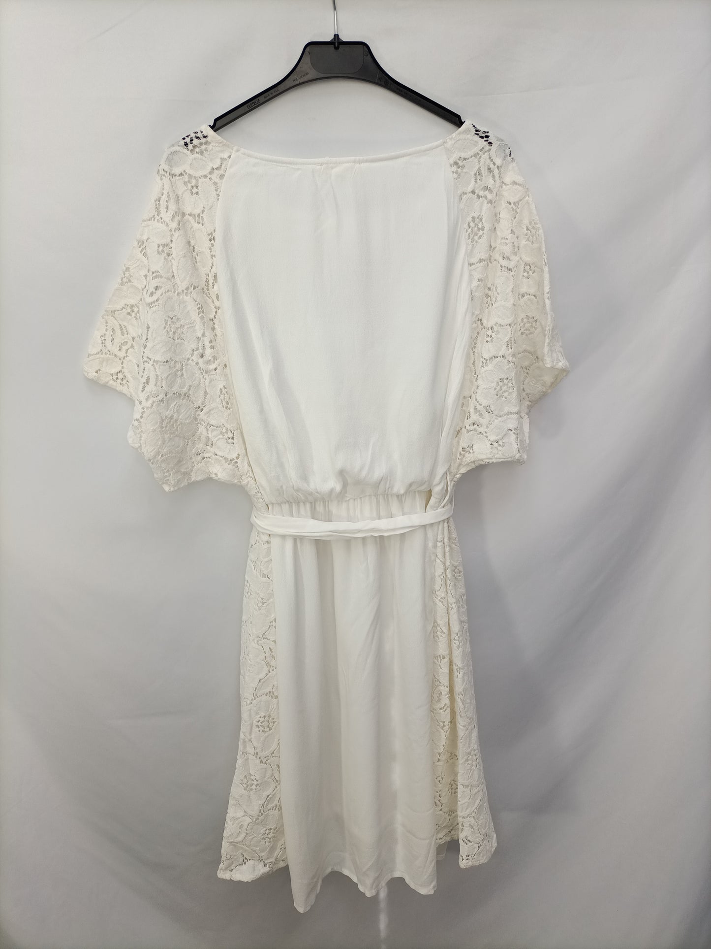 AMICHI.Vestido blanco encaje