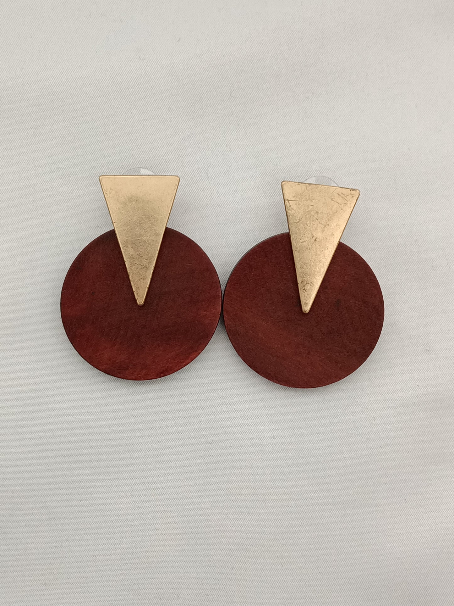 Paula. OTHERS. Wooden earrings