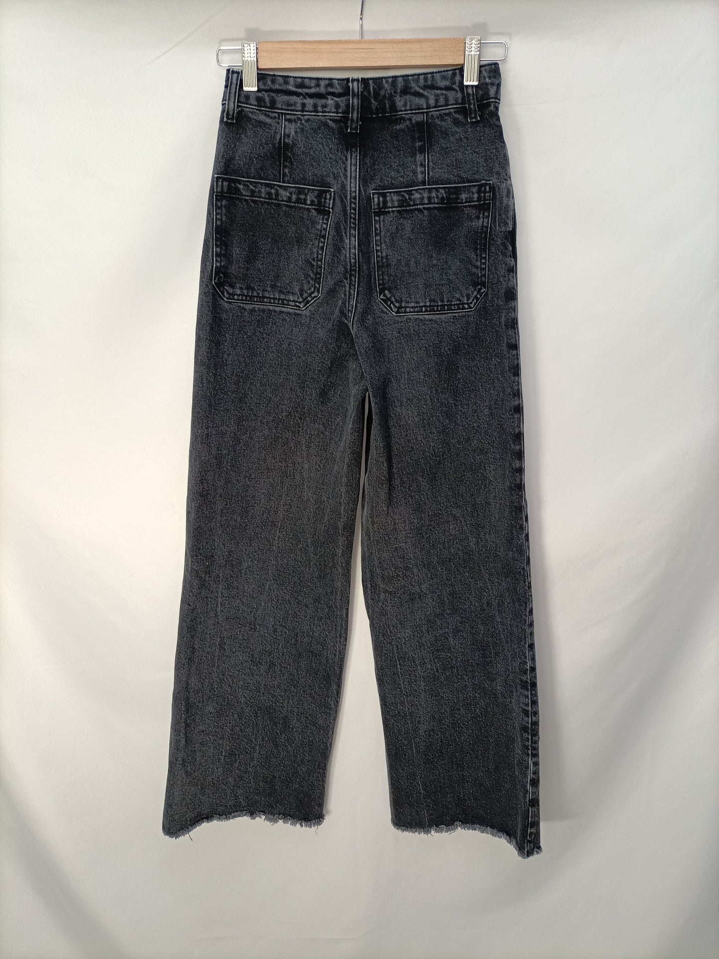 MANGO. Pantalón ancho gris T.34