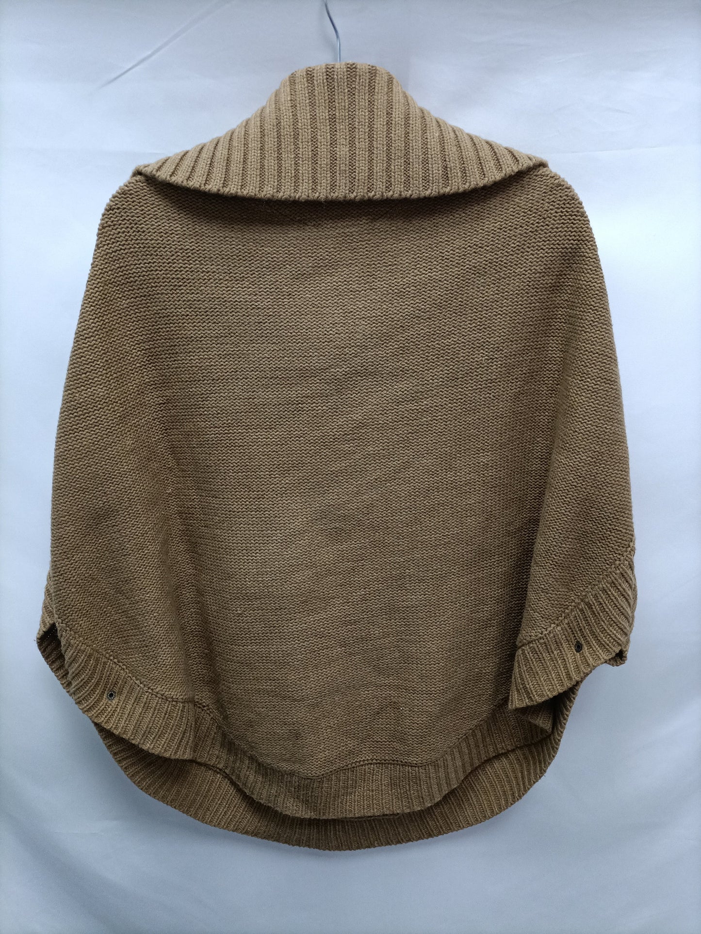 EASY WEAR. Poncho beige T.40