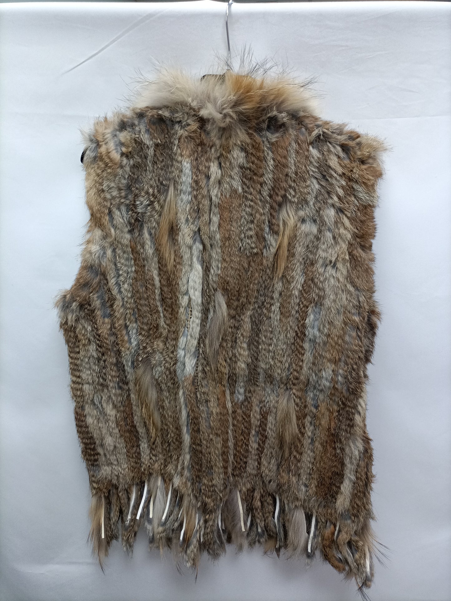 OTHERS. Tu(m) fur vest