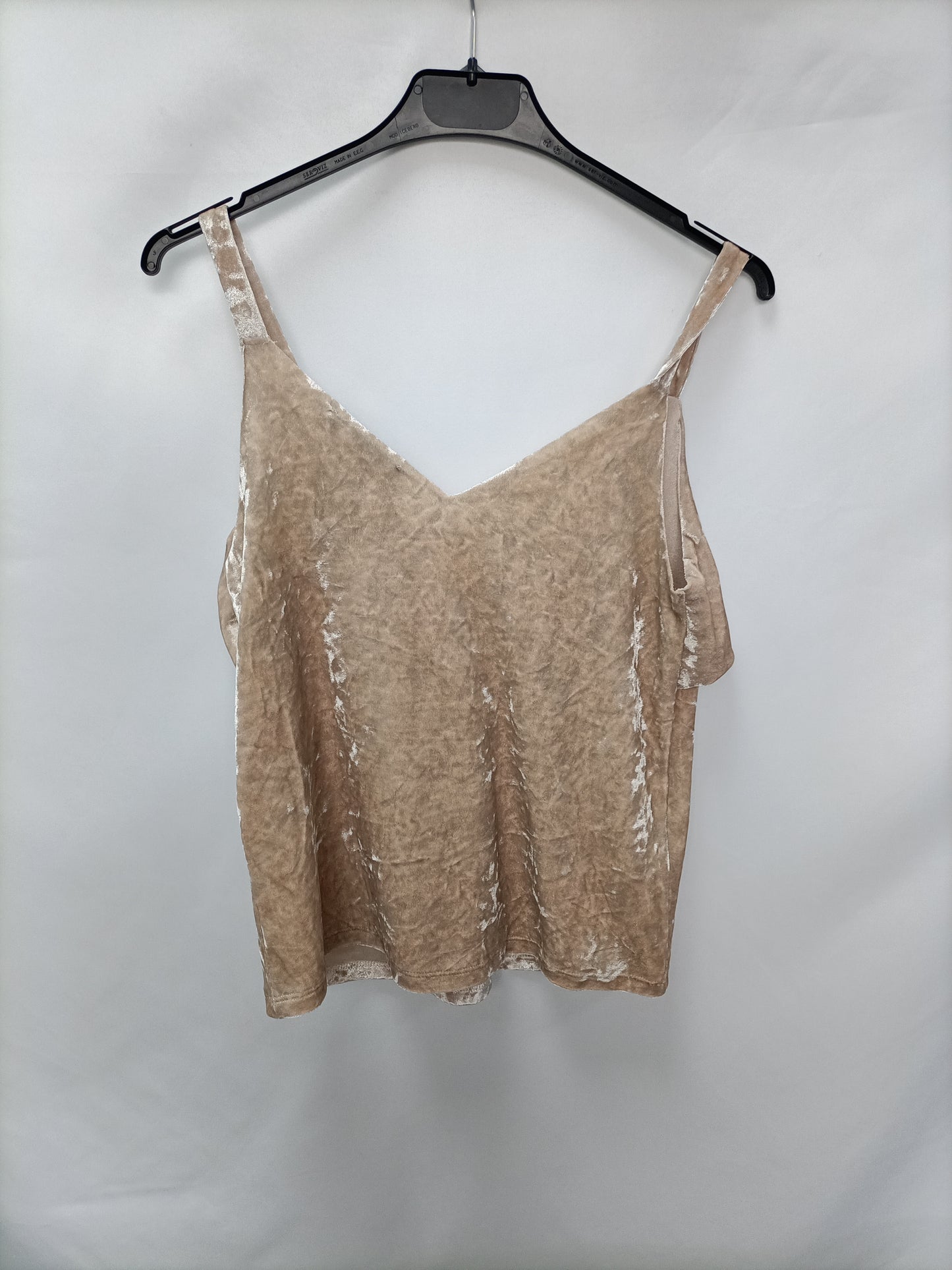 MANGO. Beige velvet top T.xs