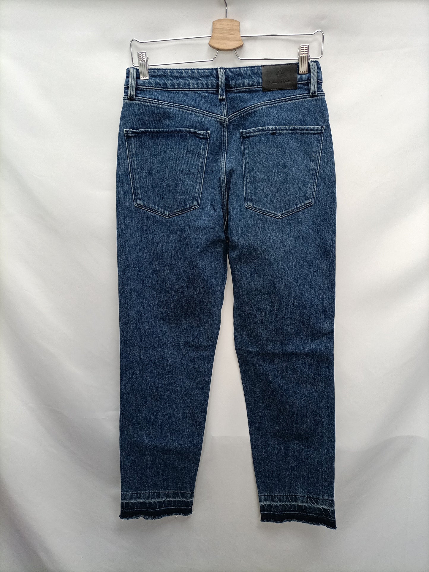 MASSIMO DUTTI. Straight-leg jeans, size 38